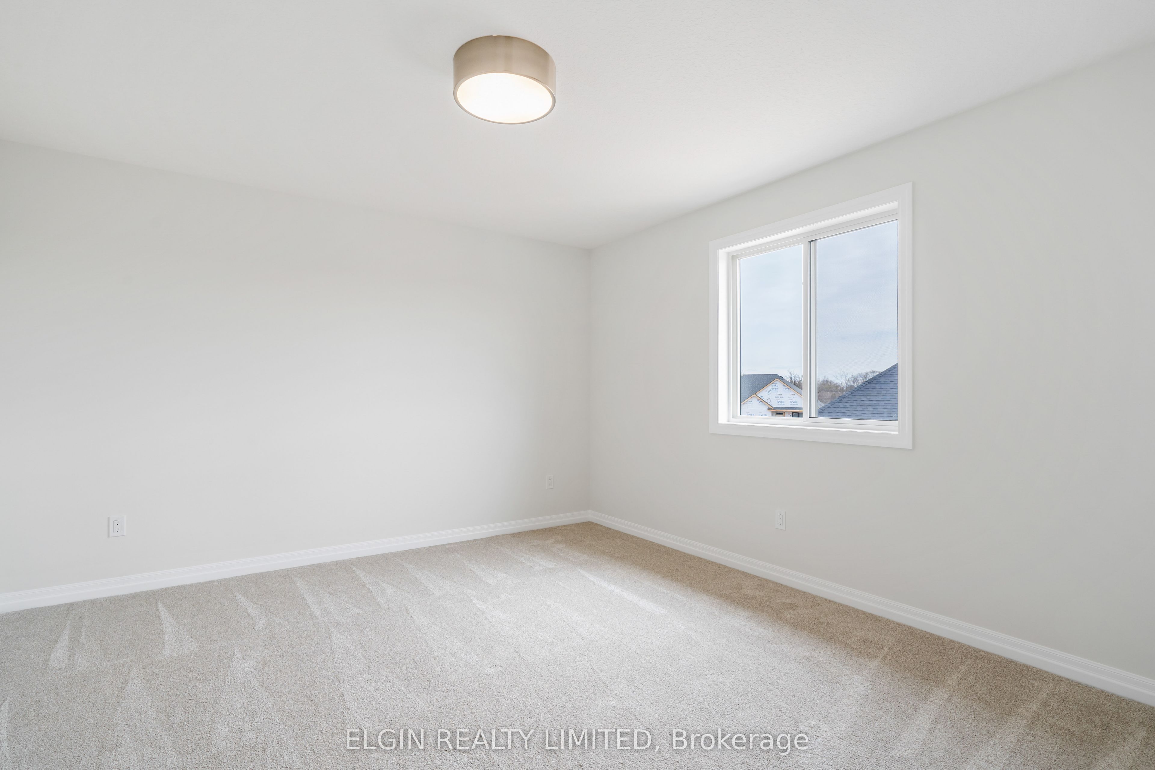 37 Hemlock Crescent Property Photo 30