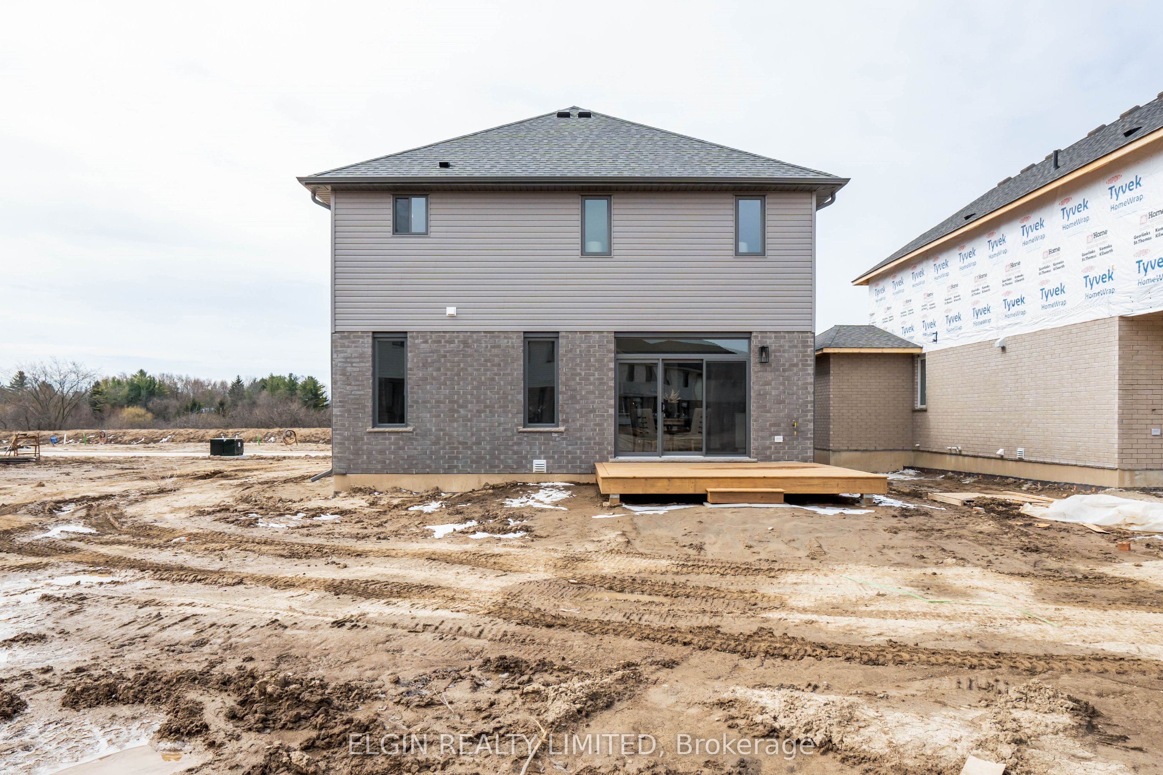 37 Hemlock Crescent Property Photo 41