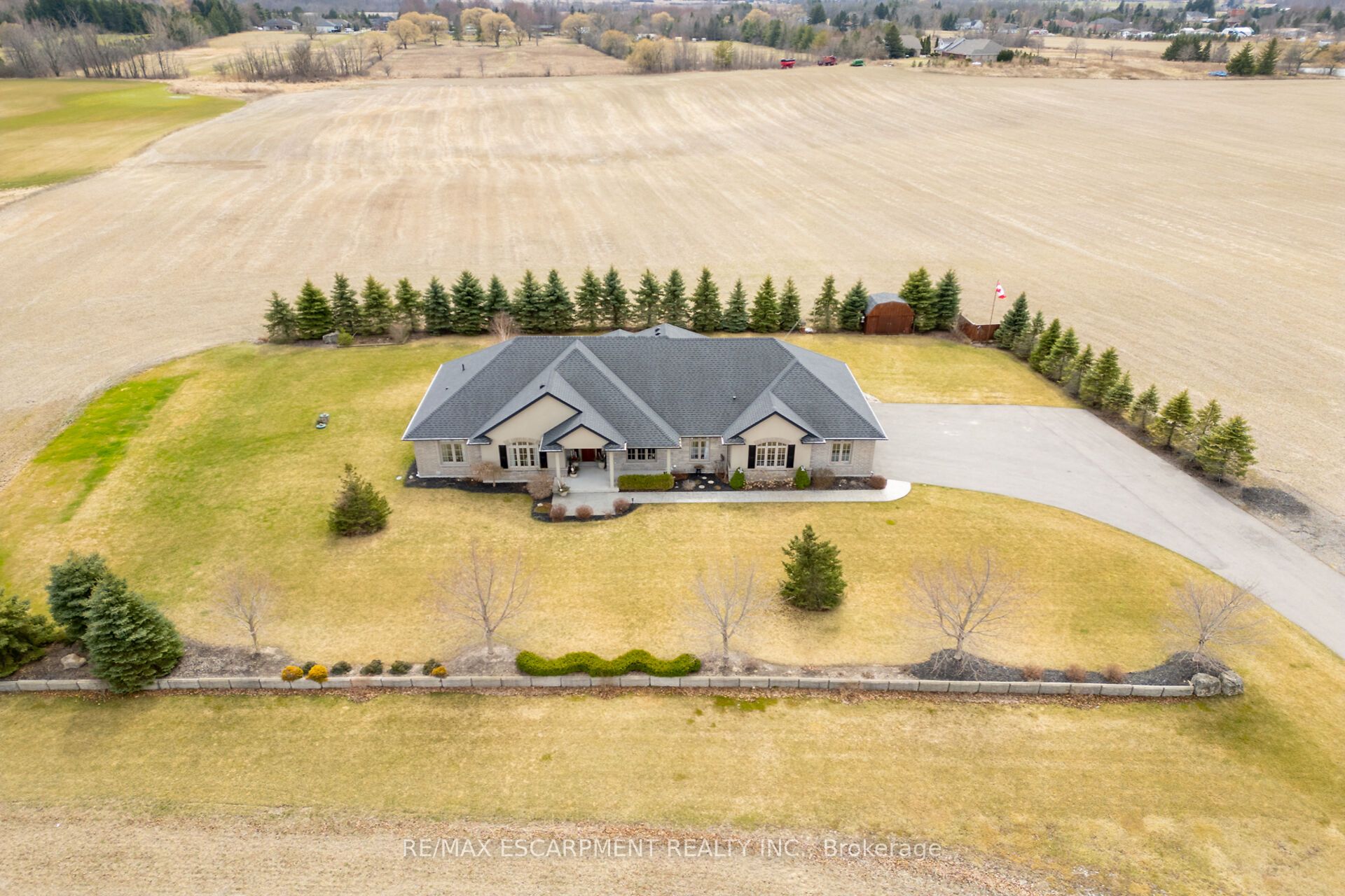 1587 Haldibrook Road Property Photo 5