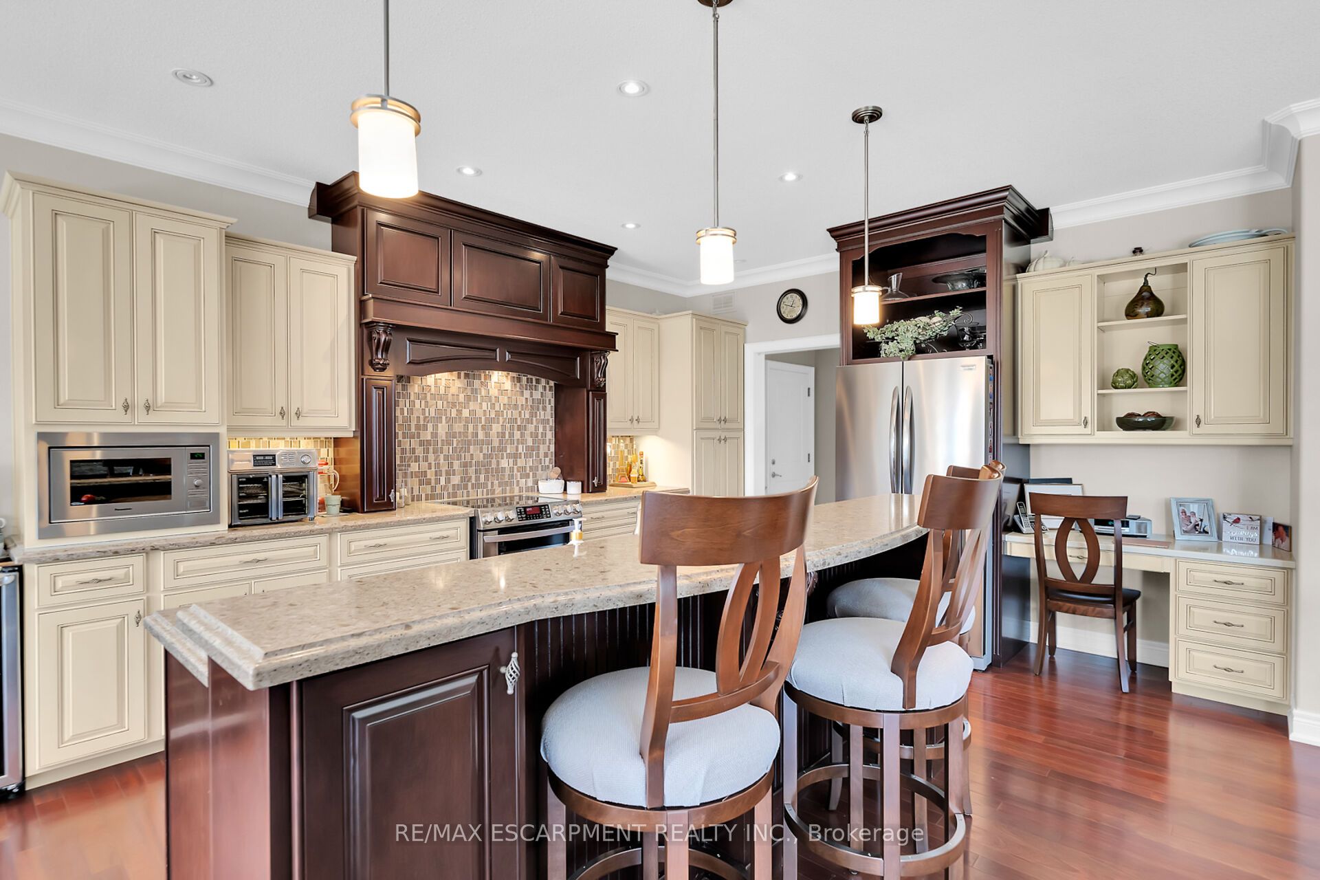 1587 Haldibrook Road Property Photo 14