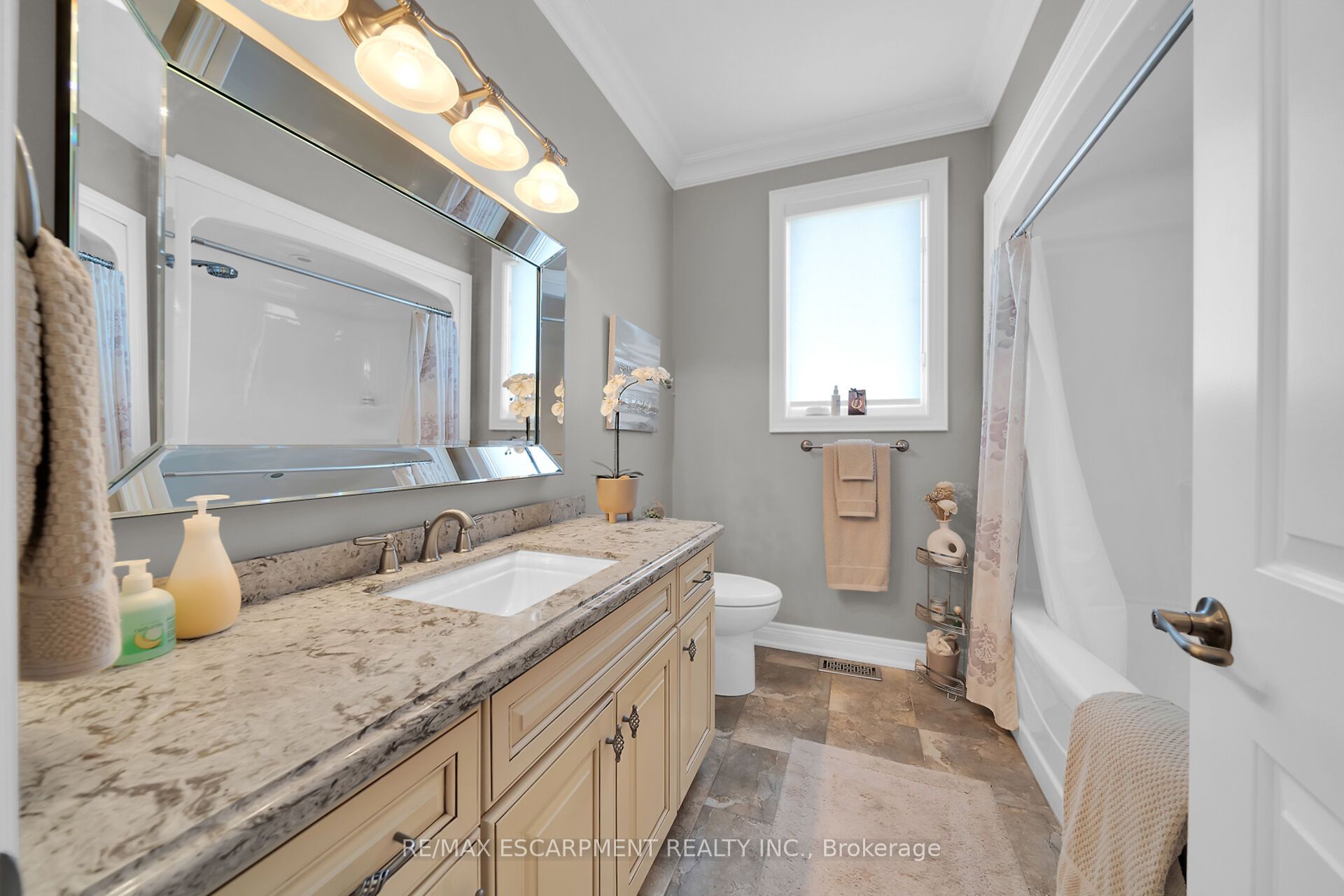 1587 Haldibrook Road Property Photo 22