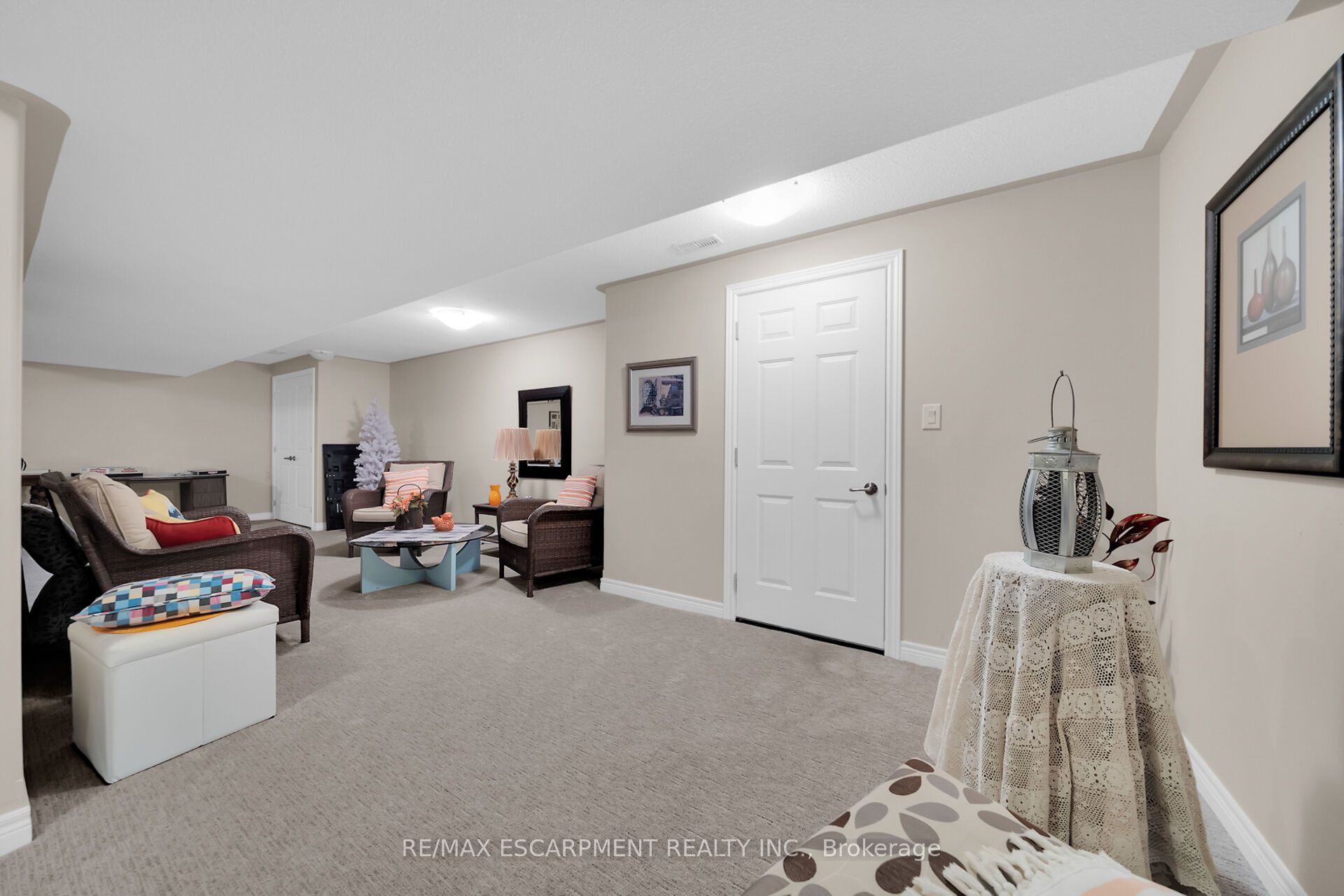 1587 Haldibrook Road Property Photo 33