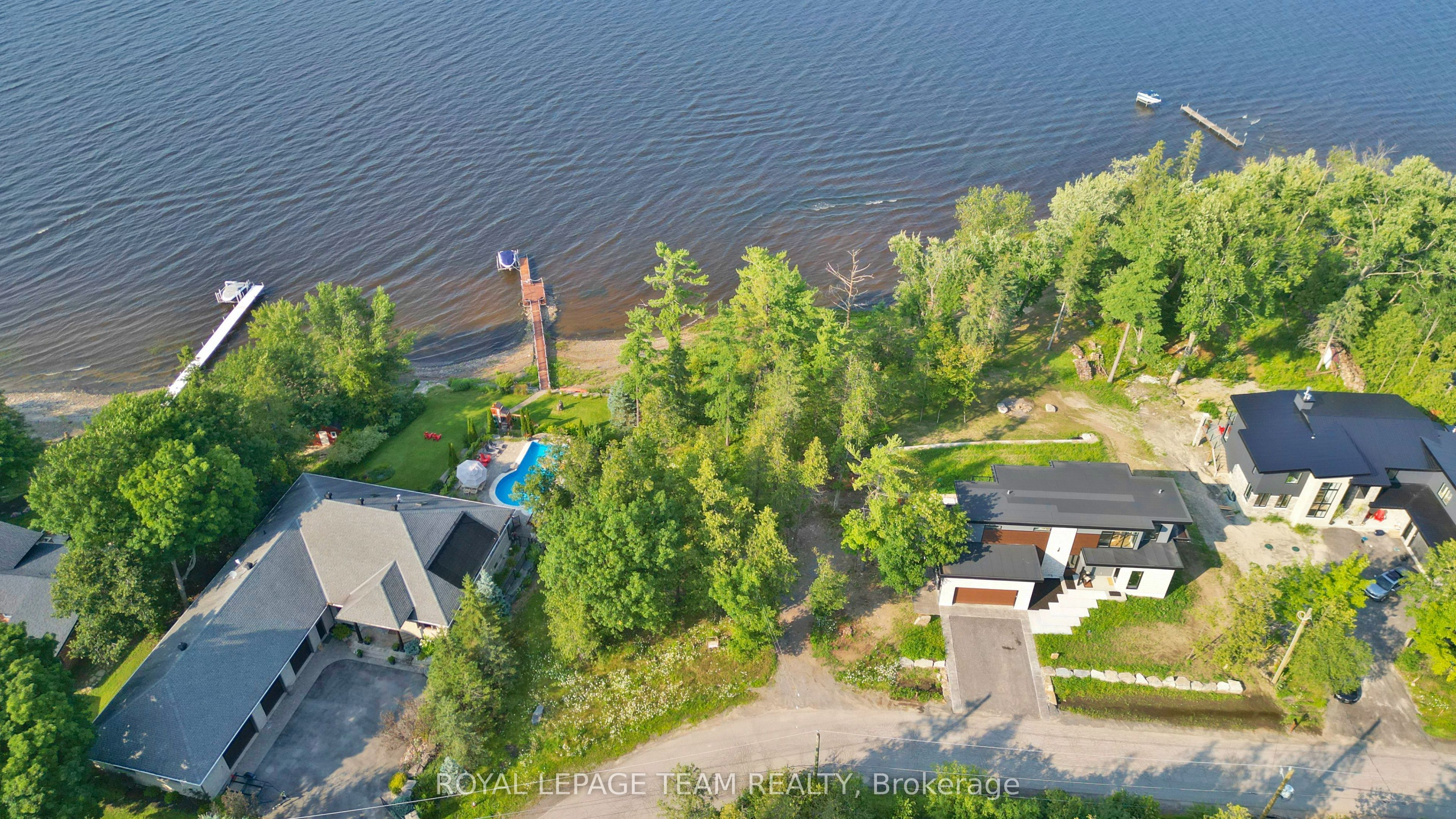 3882 Armitage Avenue Property Photo 6