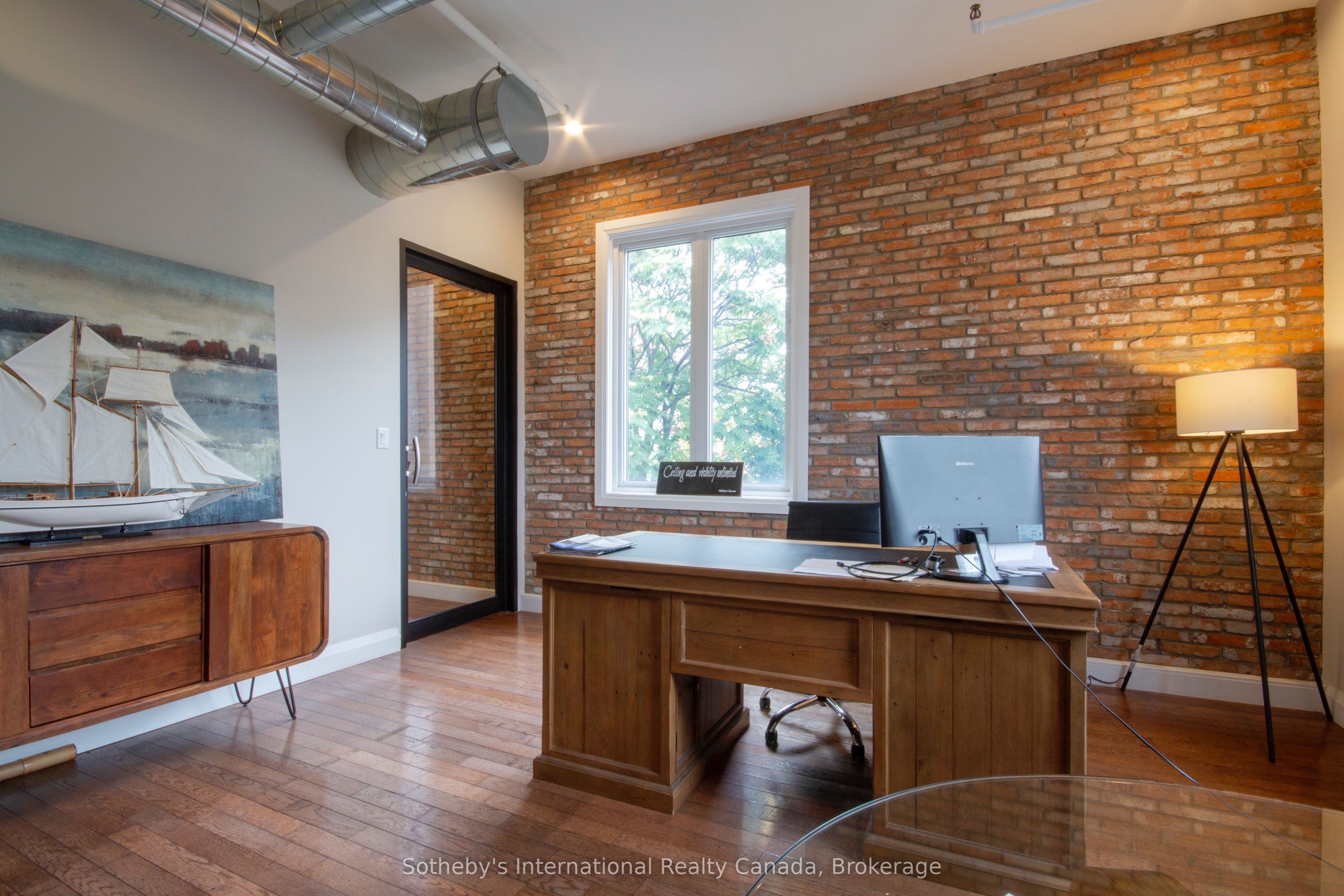 15 Wellington Street Property Photo 19