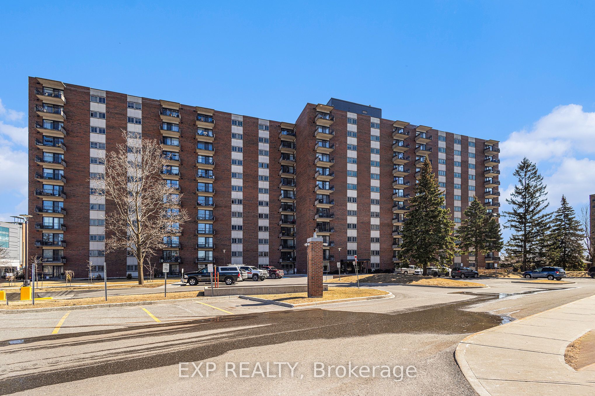 #711 - 1465 Baseline Road Property Photo 1
