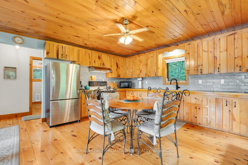 1018a Leisure Lane Property Photo 10