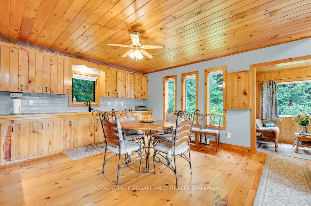 1018a Leisure Lane Property Photo 11