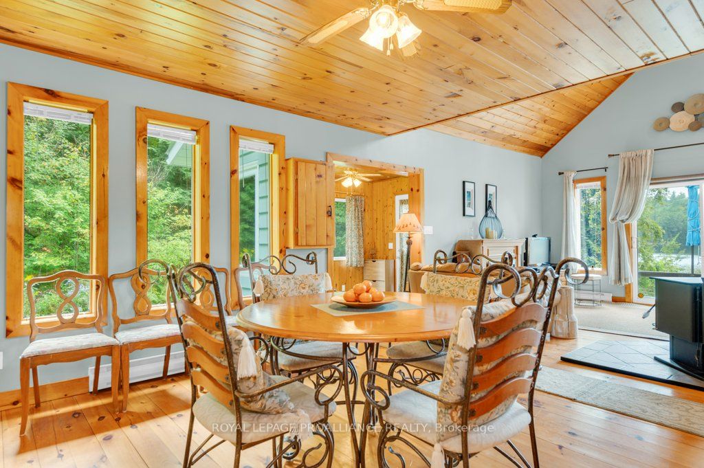 1018a Leisure Lane Property Photo 12