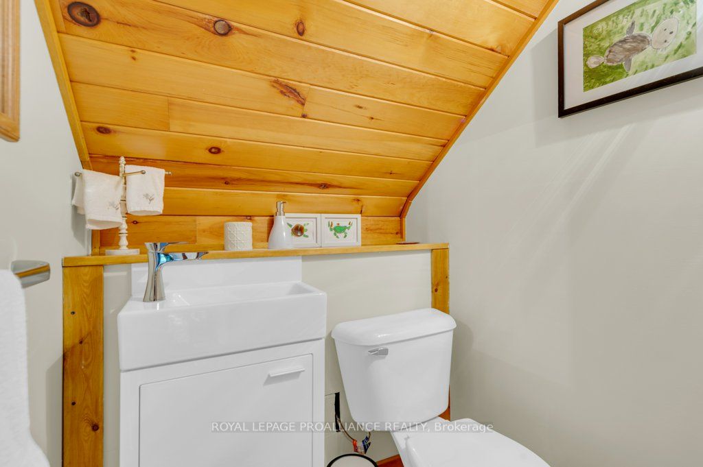 1018a Leisure Lane Property Photo 28