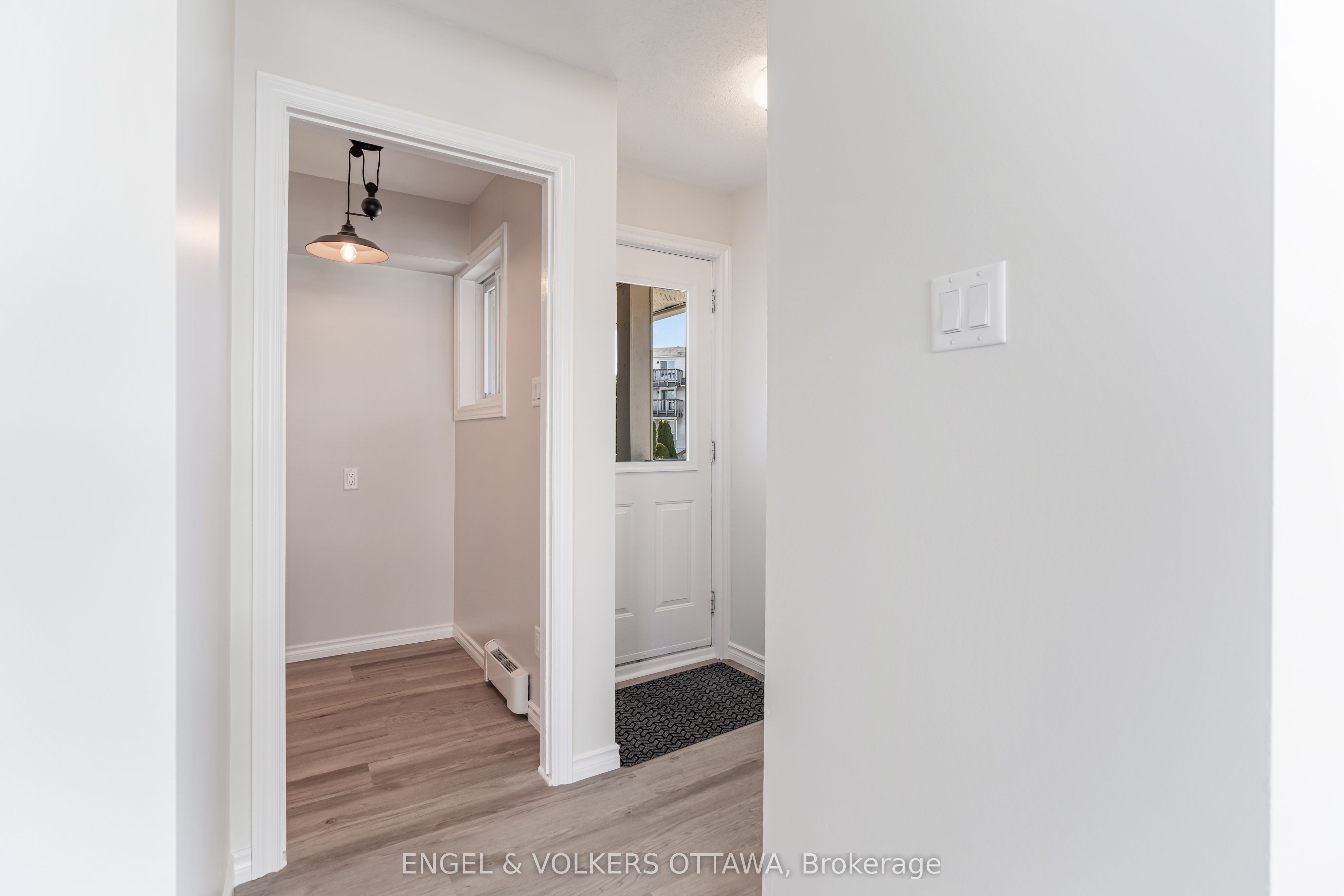 1504 Tanguay Court Property Photo 7