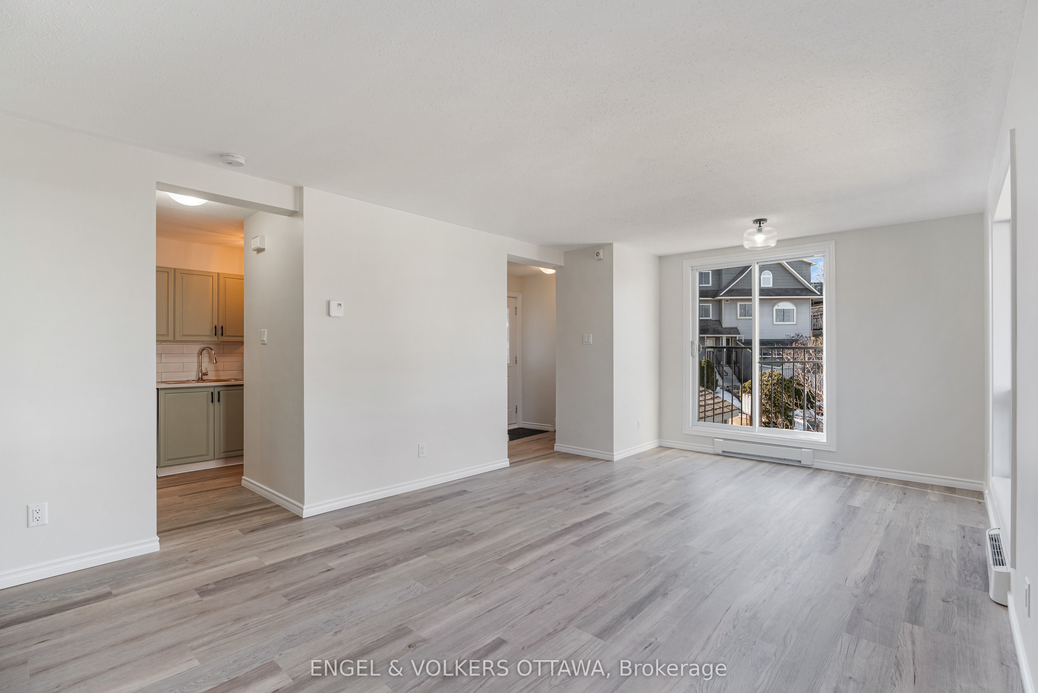 1504 Tanguay Court Property Photo 13