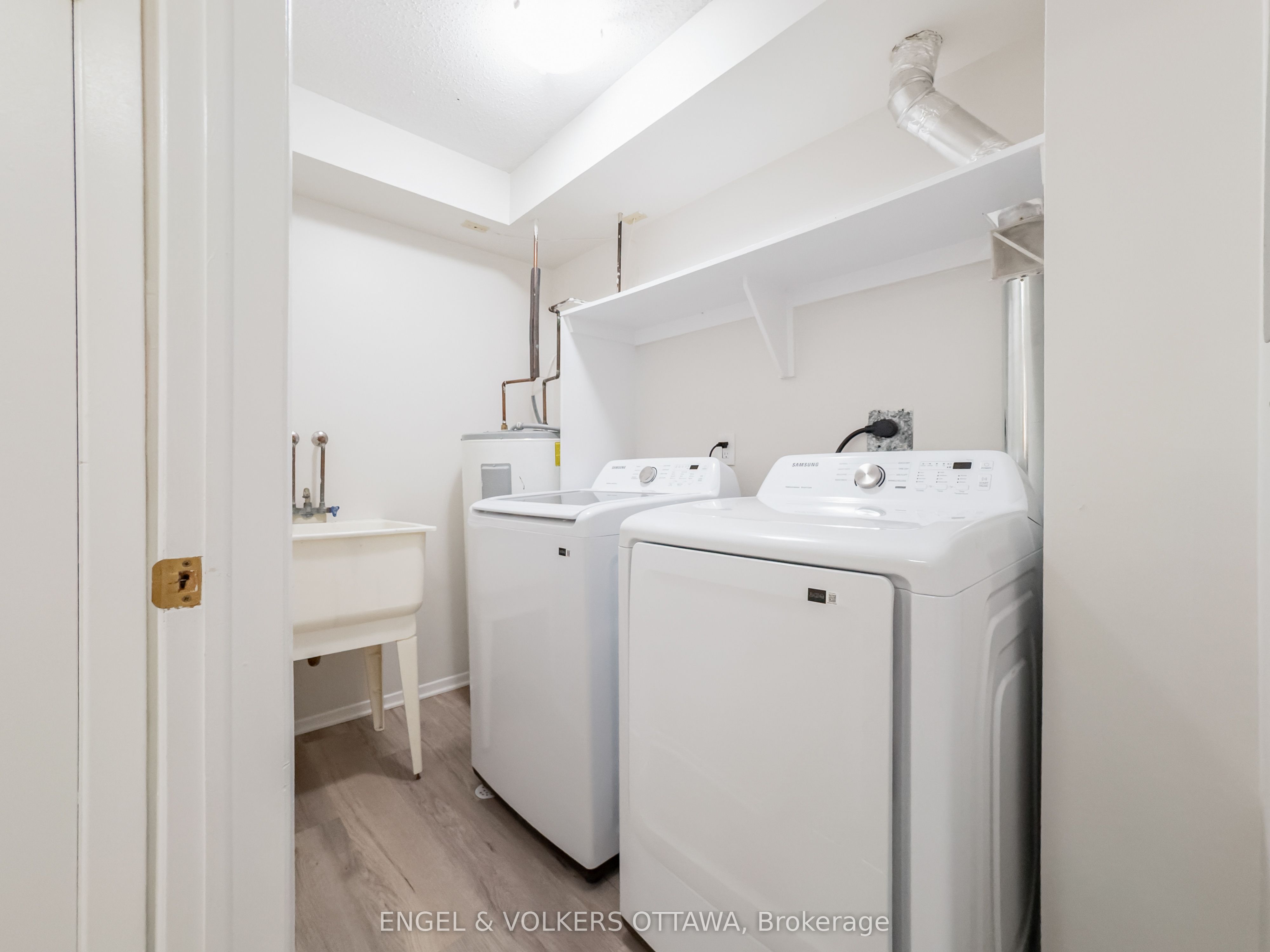 1504 Tanguay Court Property Photo 18