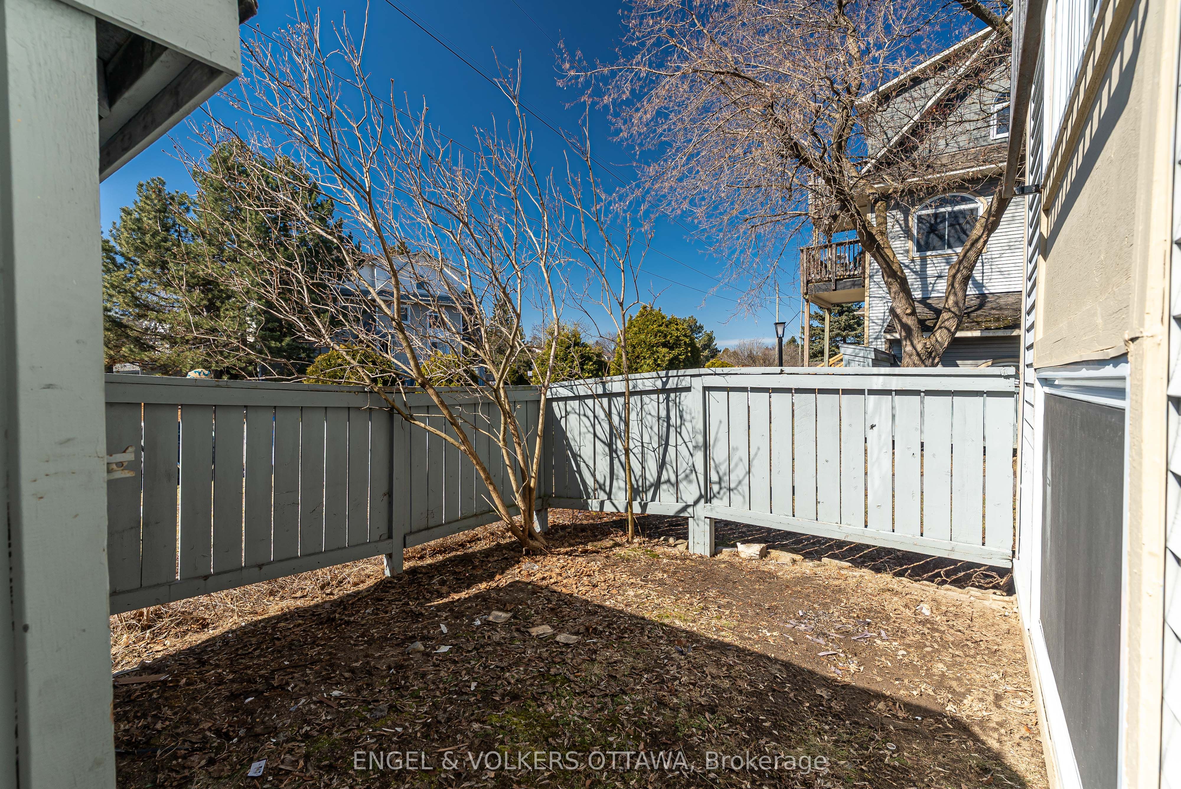 1504 Tanguay Court Property Photo 28