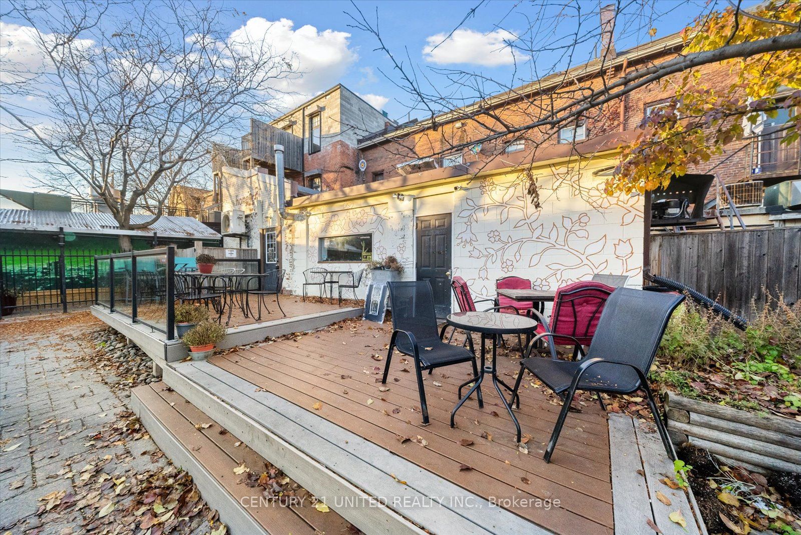217 Hunter Street Property Photo 10