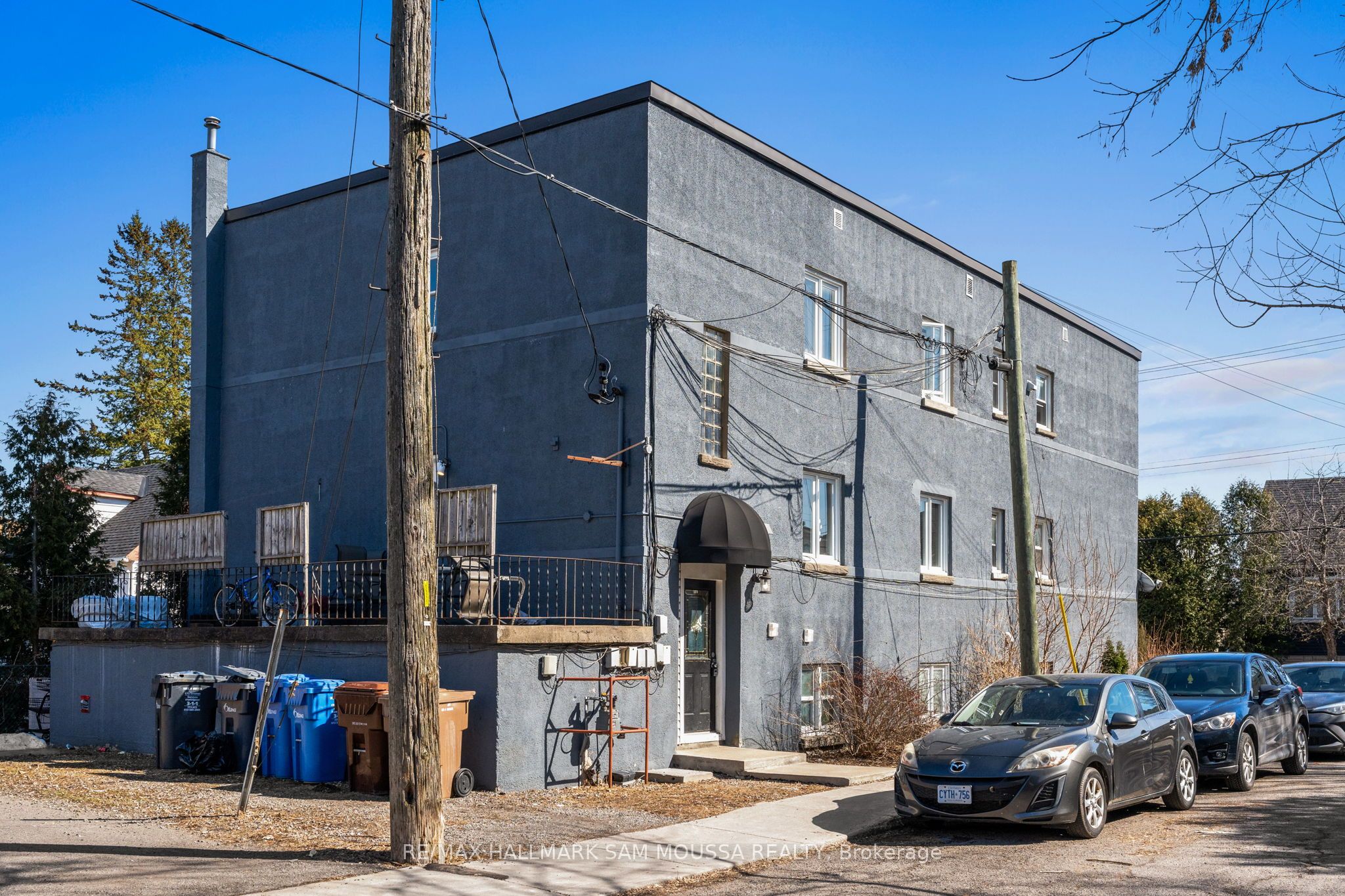 329 Richelieu Avenue Property Photo 3