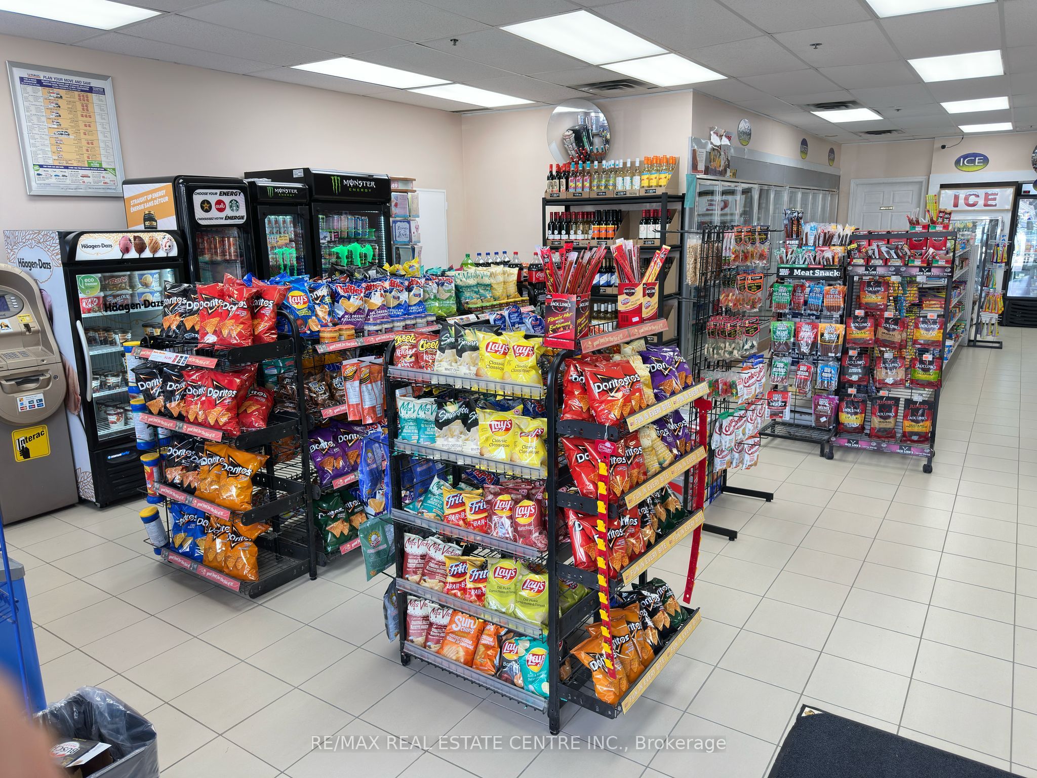 210 Kortright Road Property Photo 2