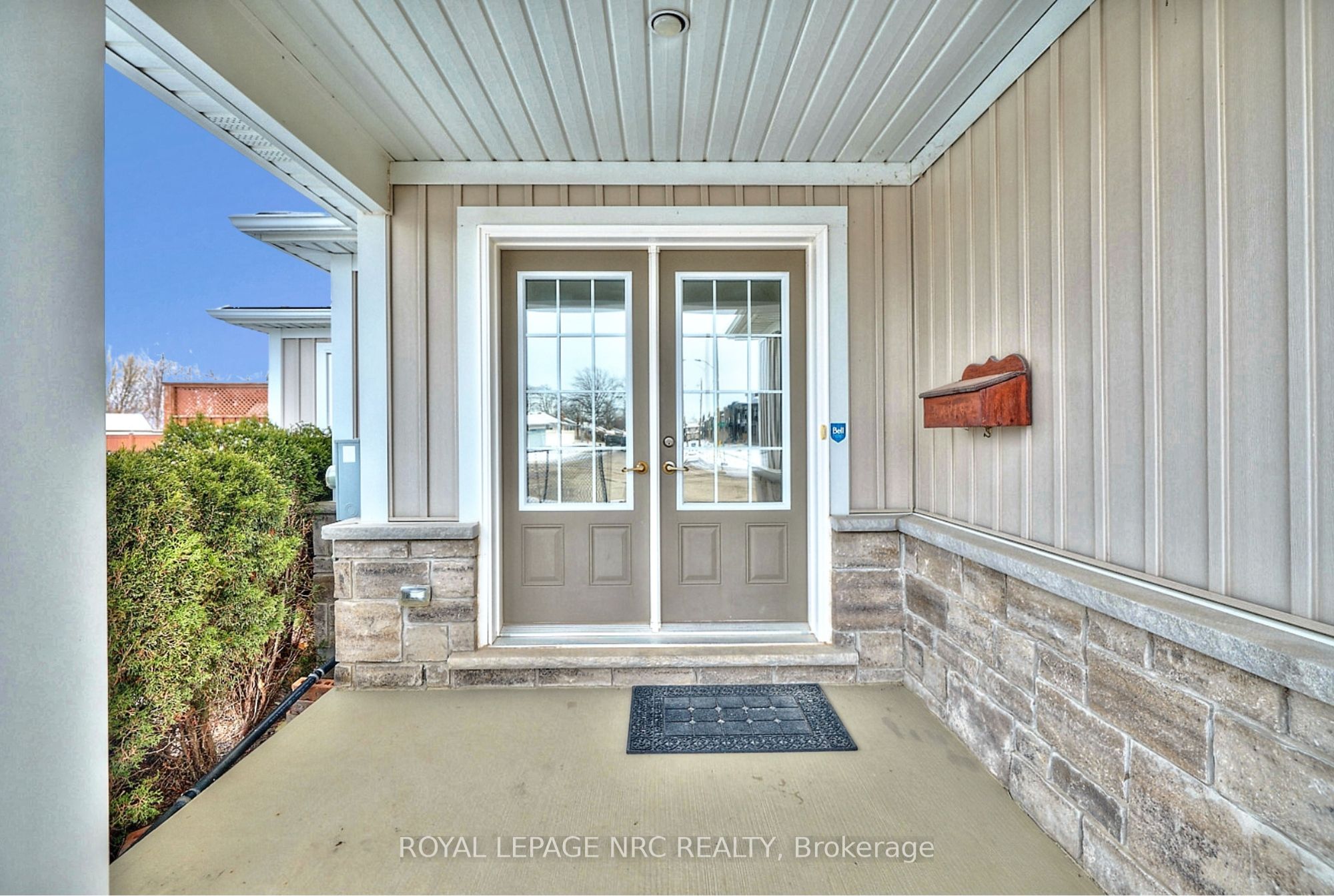 171 Classic Avenue Property Photo 2