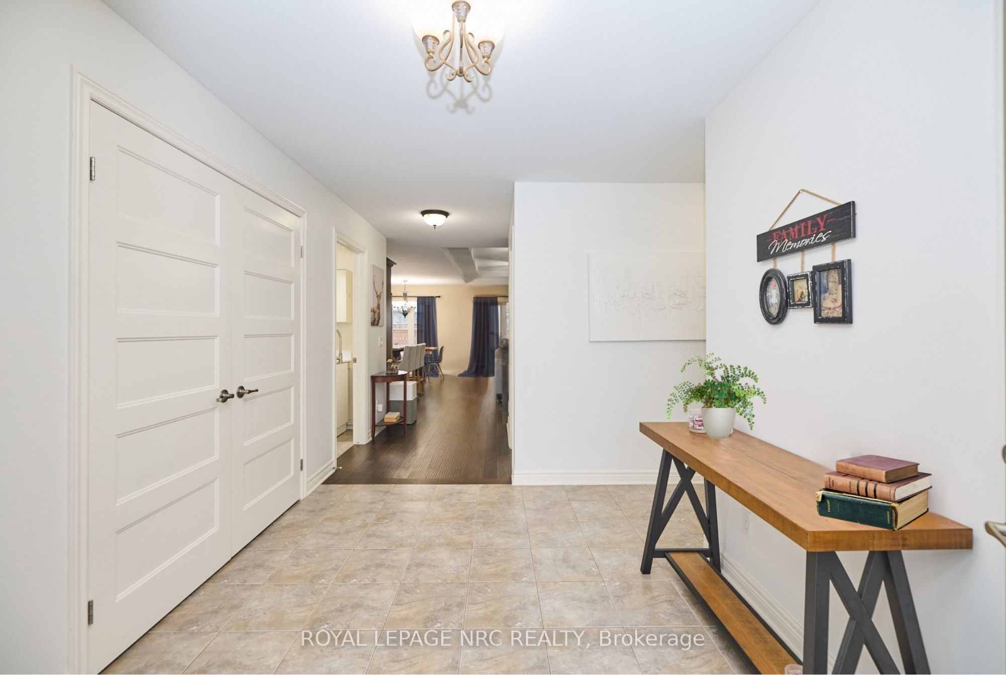 171 Classic Avenue Property Photo 3