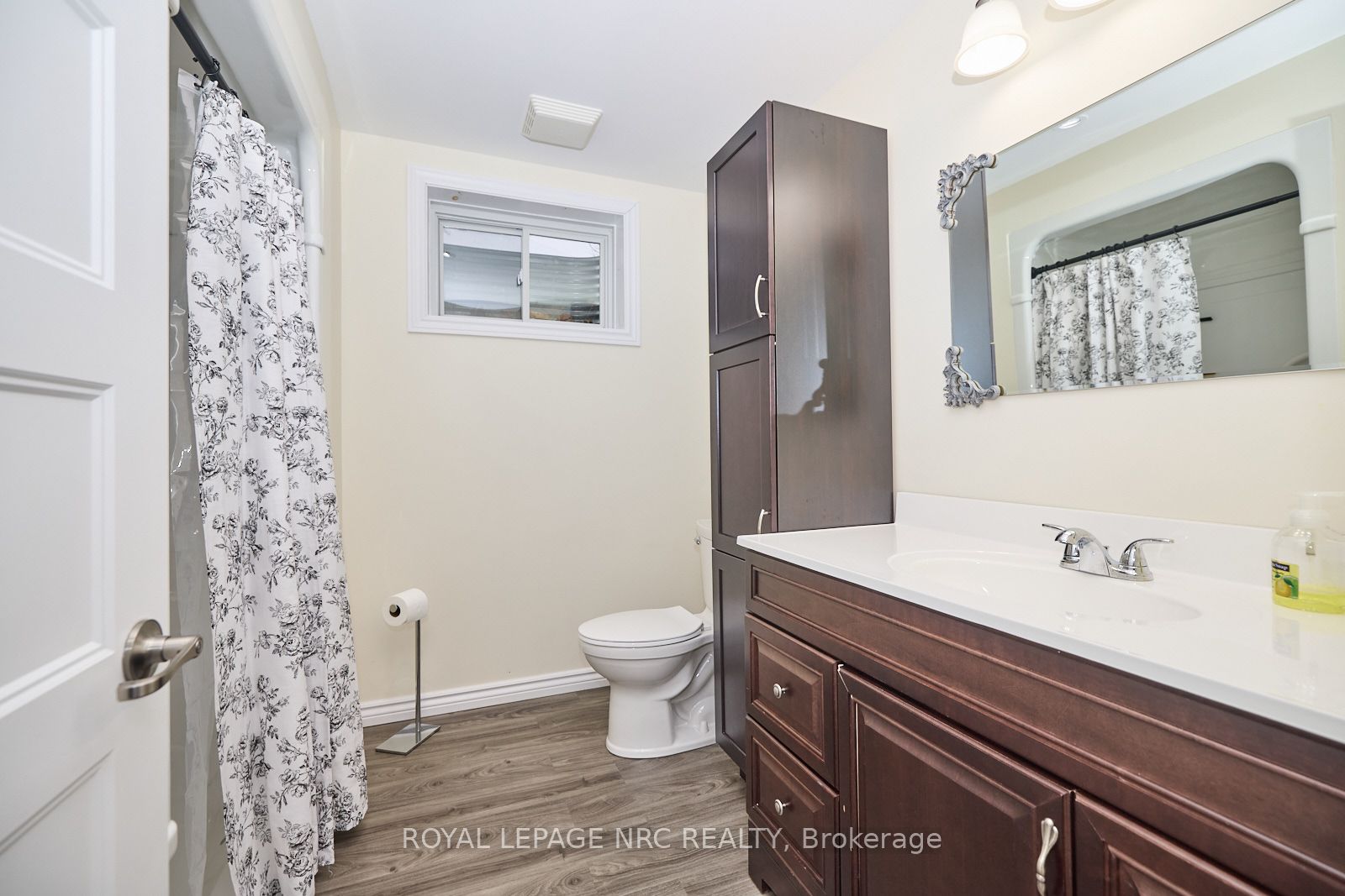 171 Classic Avenue Property Photo 30