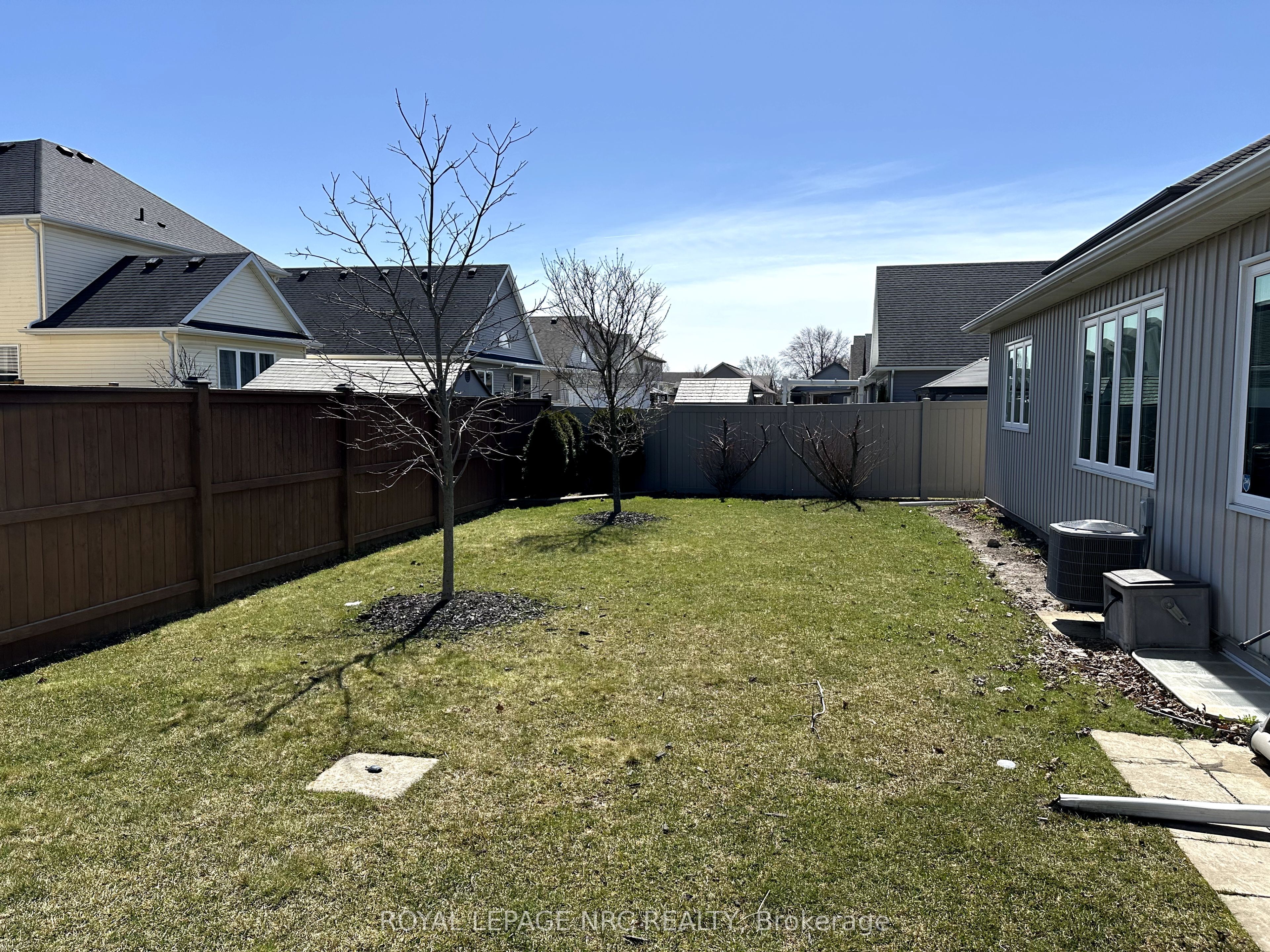 171 Classic Avenue Property Photo 33