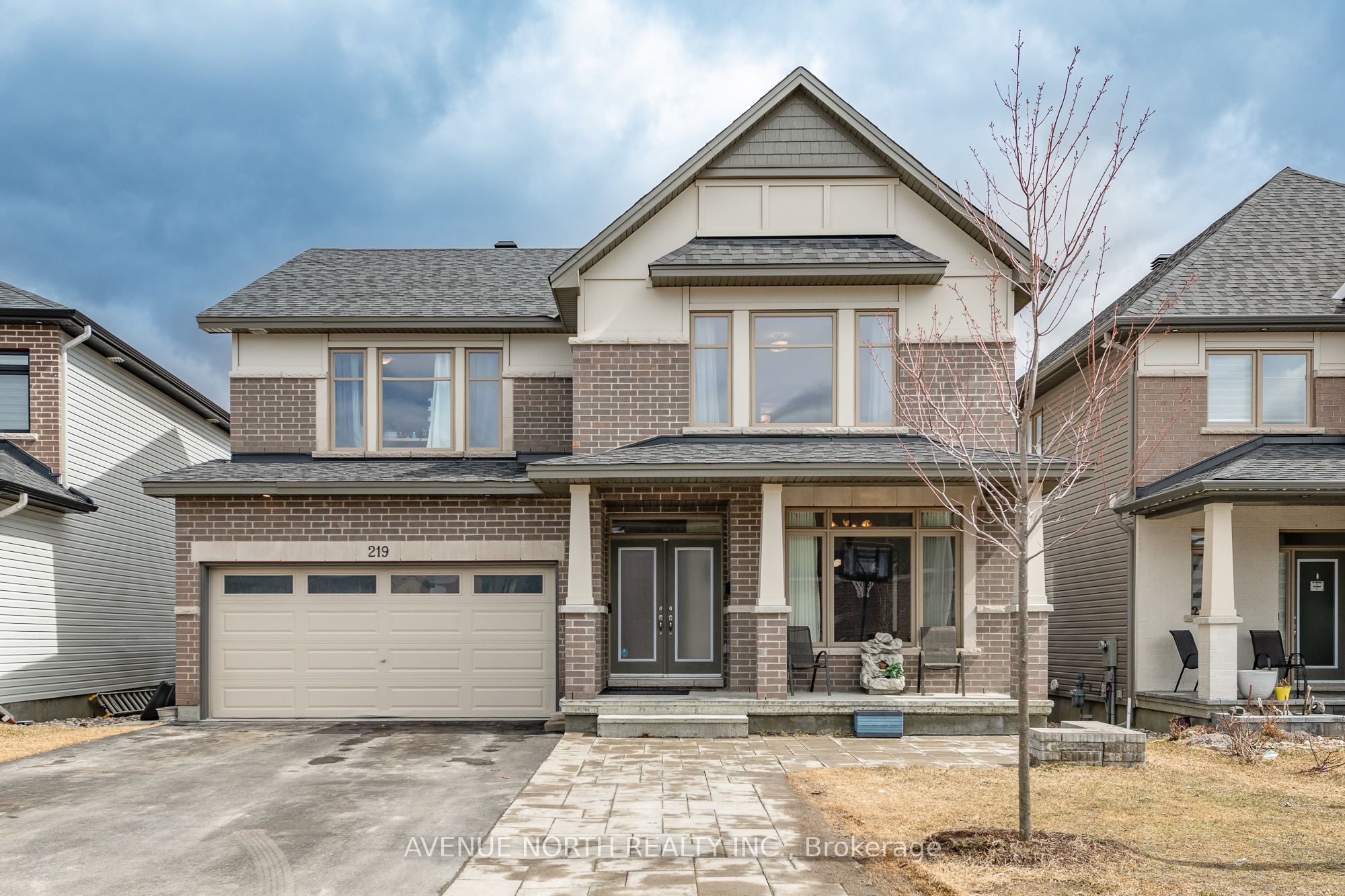 219 Reisling Way Property Photo