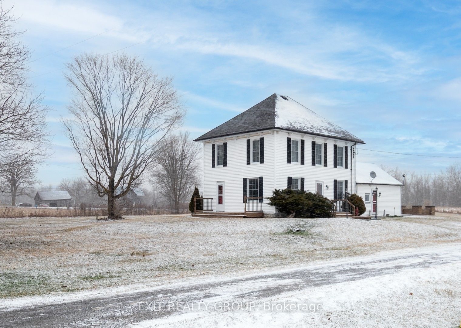 1290 Rosebush Road Property Photo