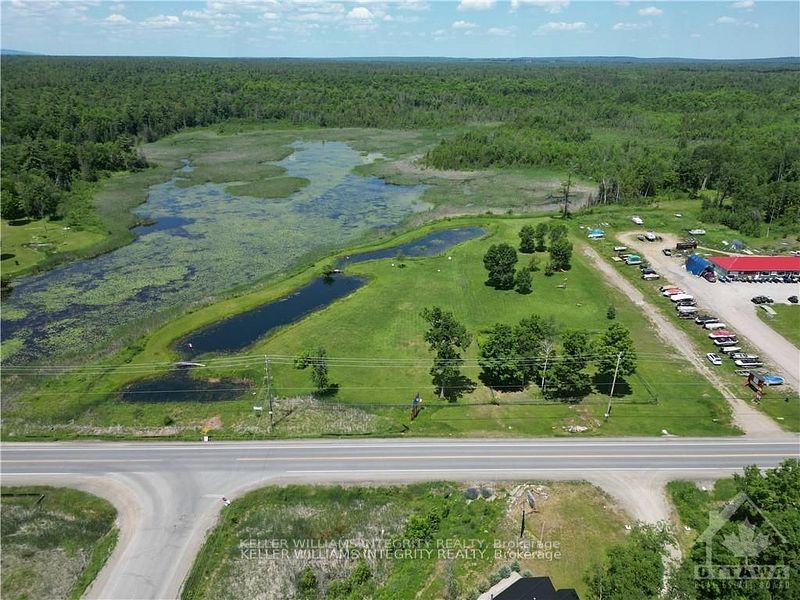 5056 Calabogie Road Property Photo 4