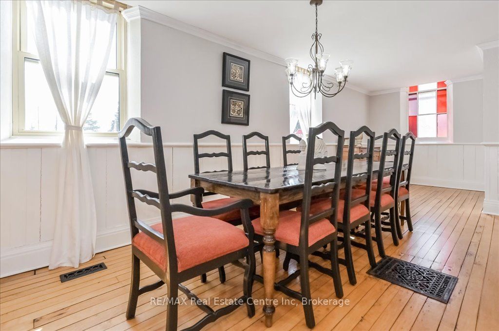 10 Mill Street Property Photo 15