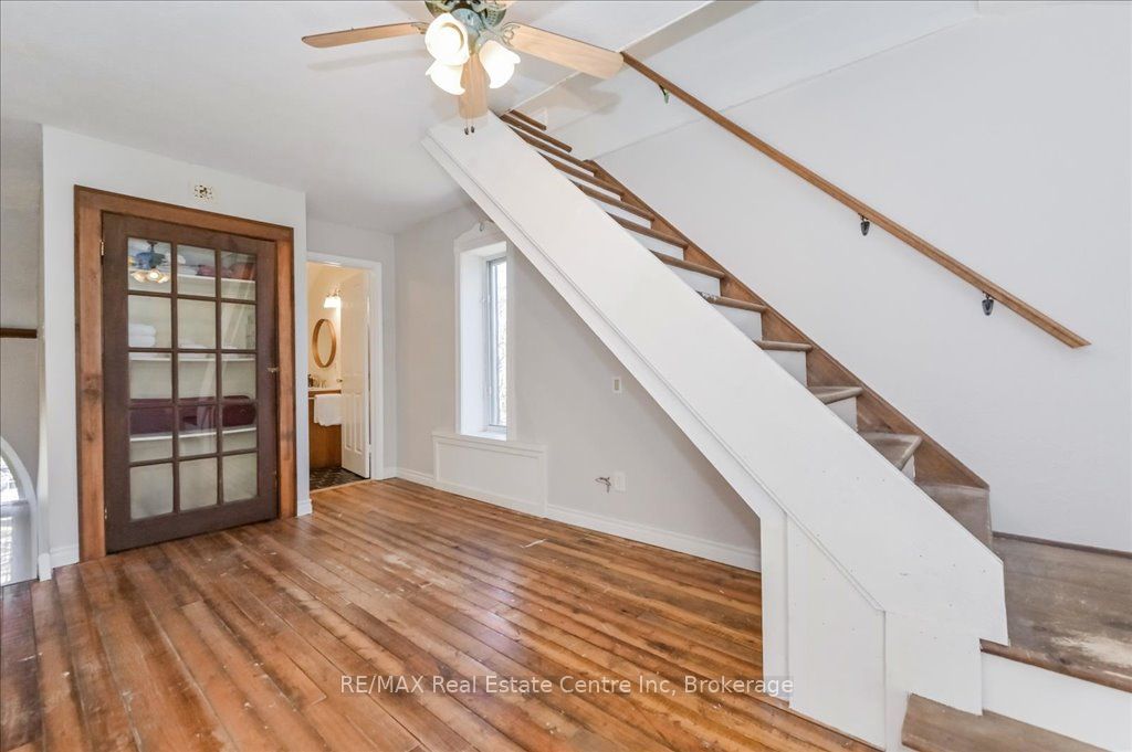 10 Mill Street Property Photo 27