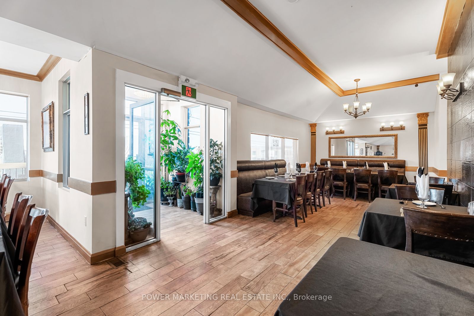1133 Carp Road Property Photo 8