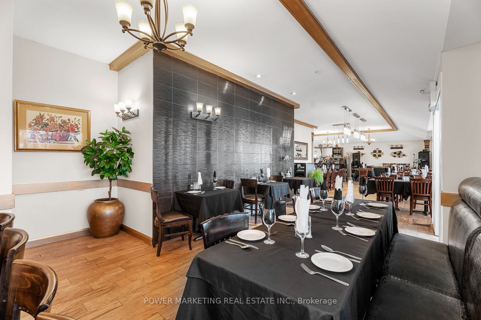 1133 Carp Road Property Photo 13