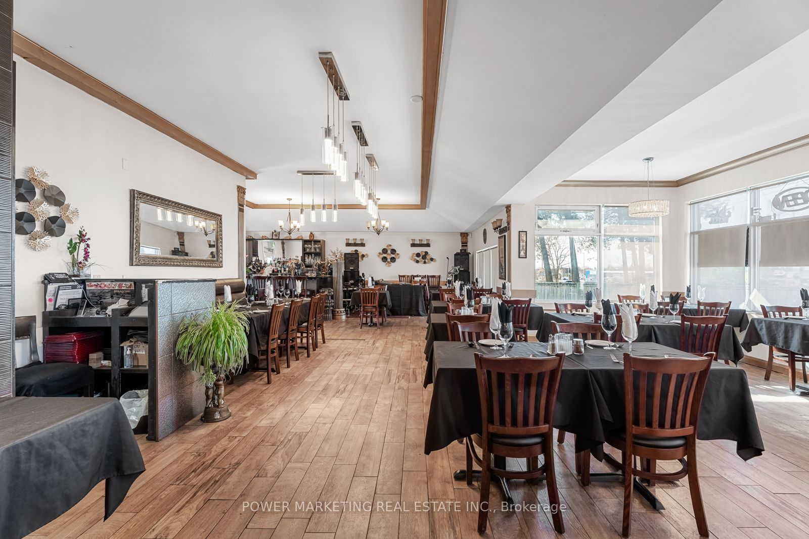 1133 Carp Road Property Photo 17