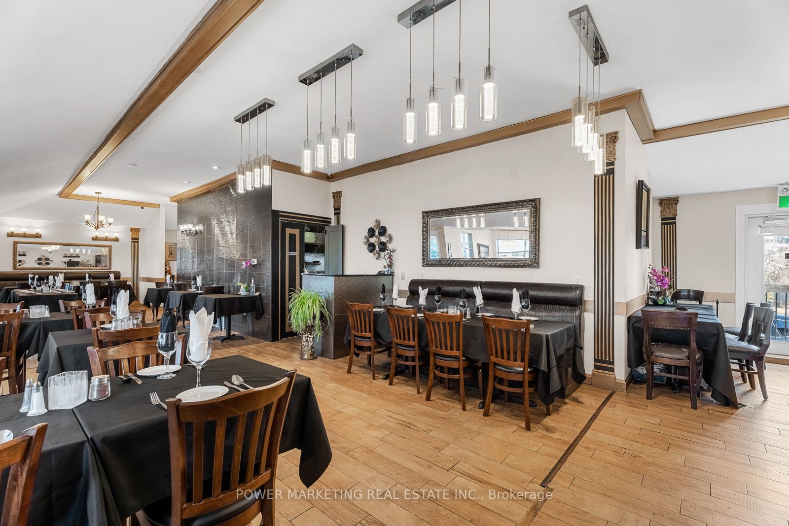 1133 Carp Road Property Photo 21