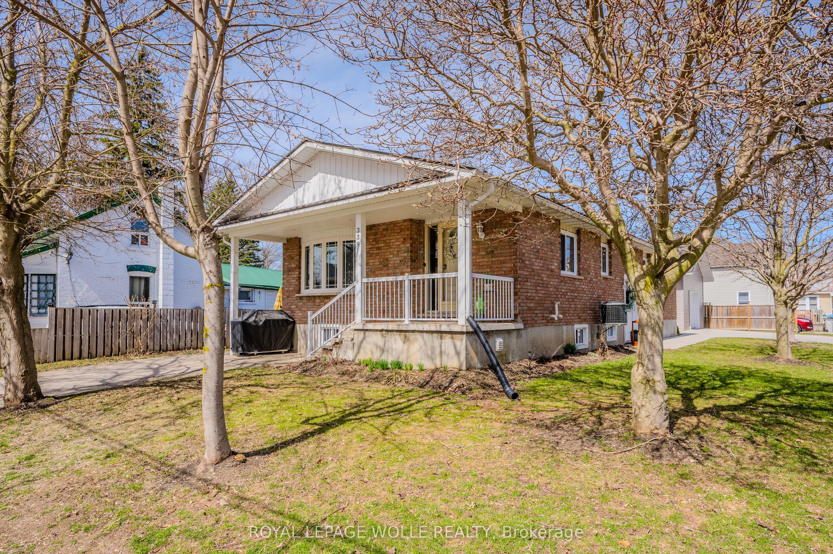 339 Elma Street Property Photo 1