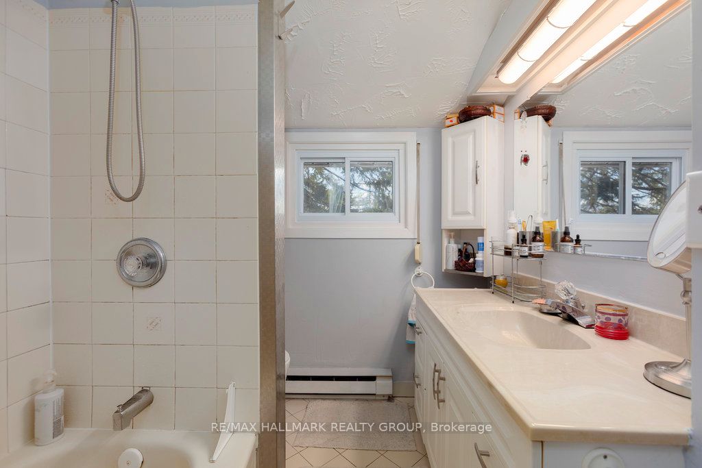 613 Property Photo 12