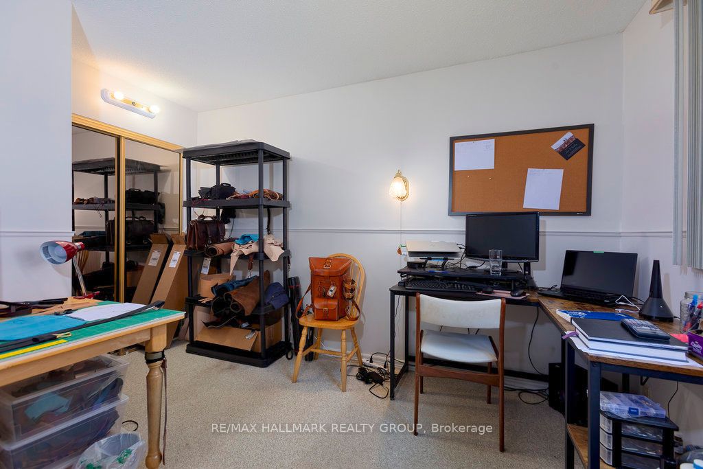 613 Property Photo 25