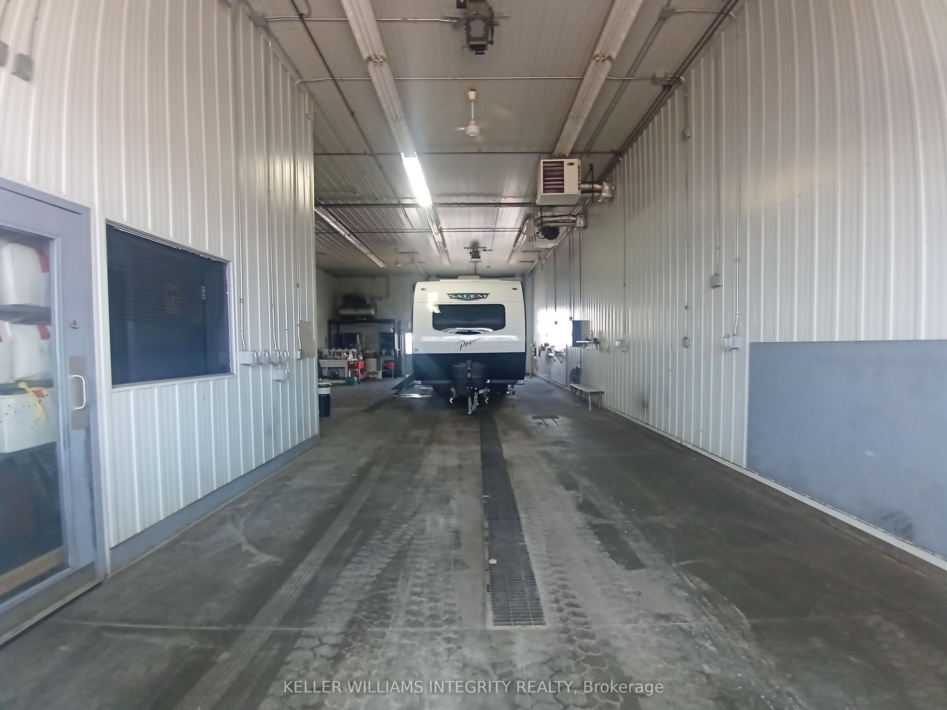 2724 Laurier Street Property Photo 12