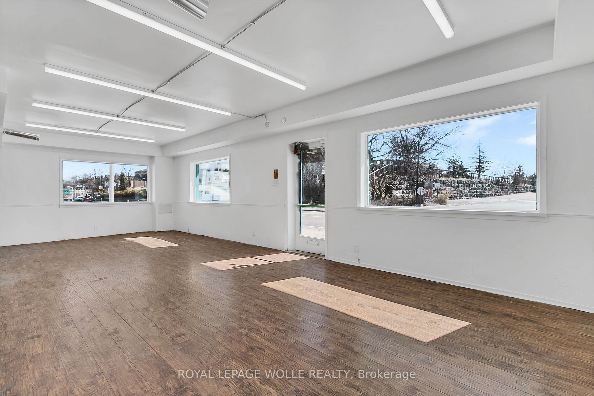 #store - 581 Lancaster Street Property Photo 5