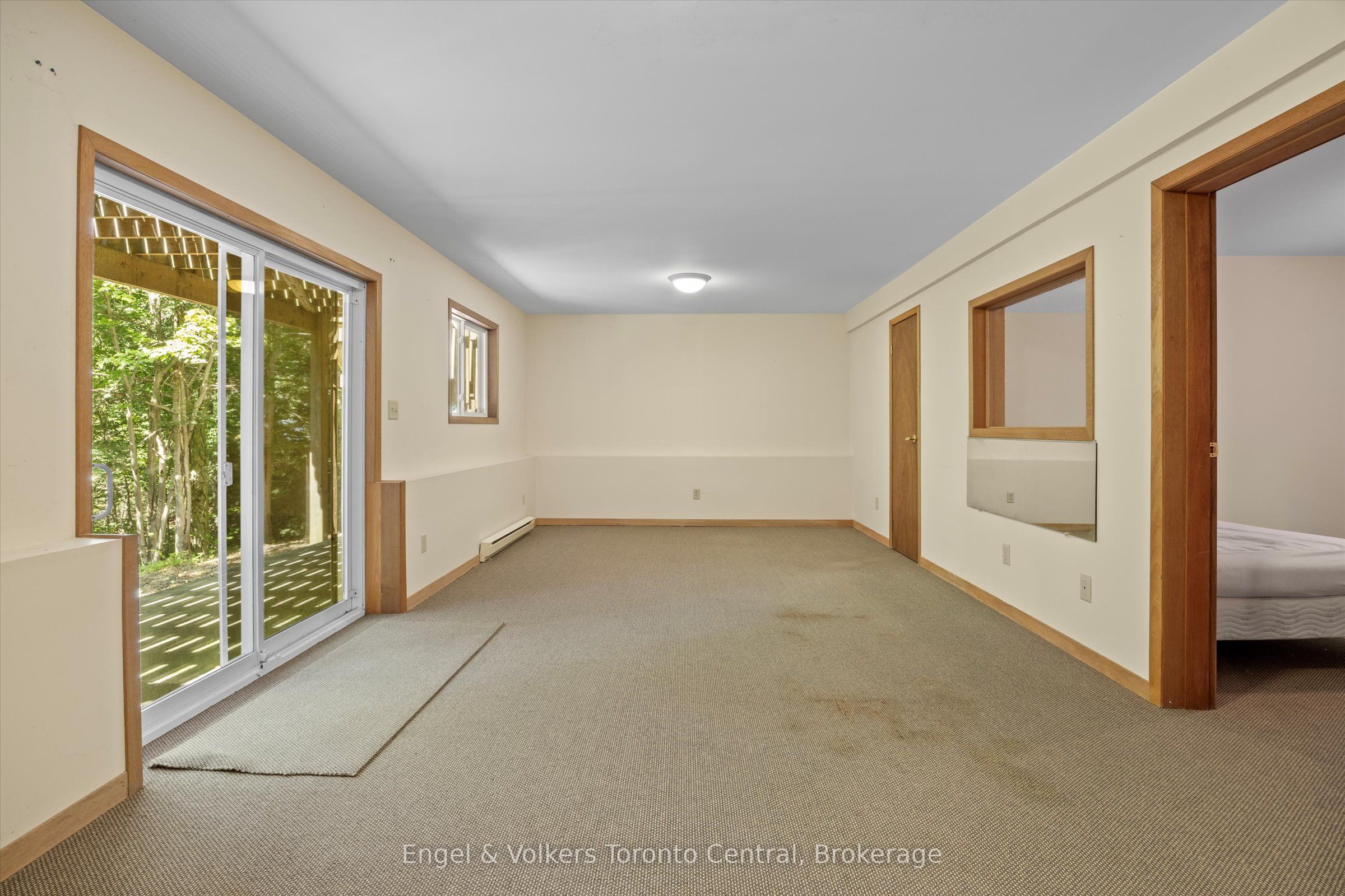 13 Hickory Crescent Property Photo 27