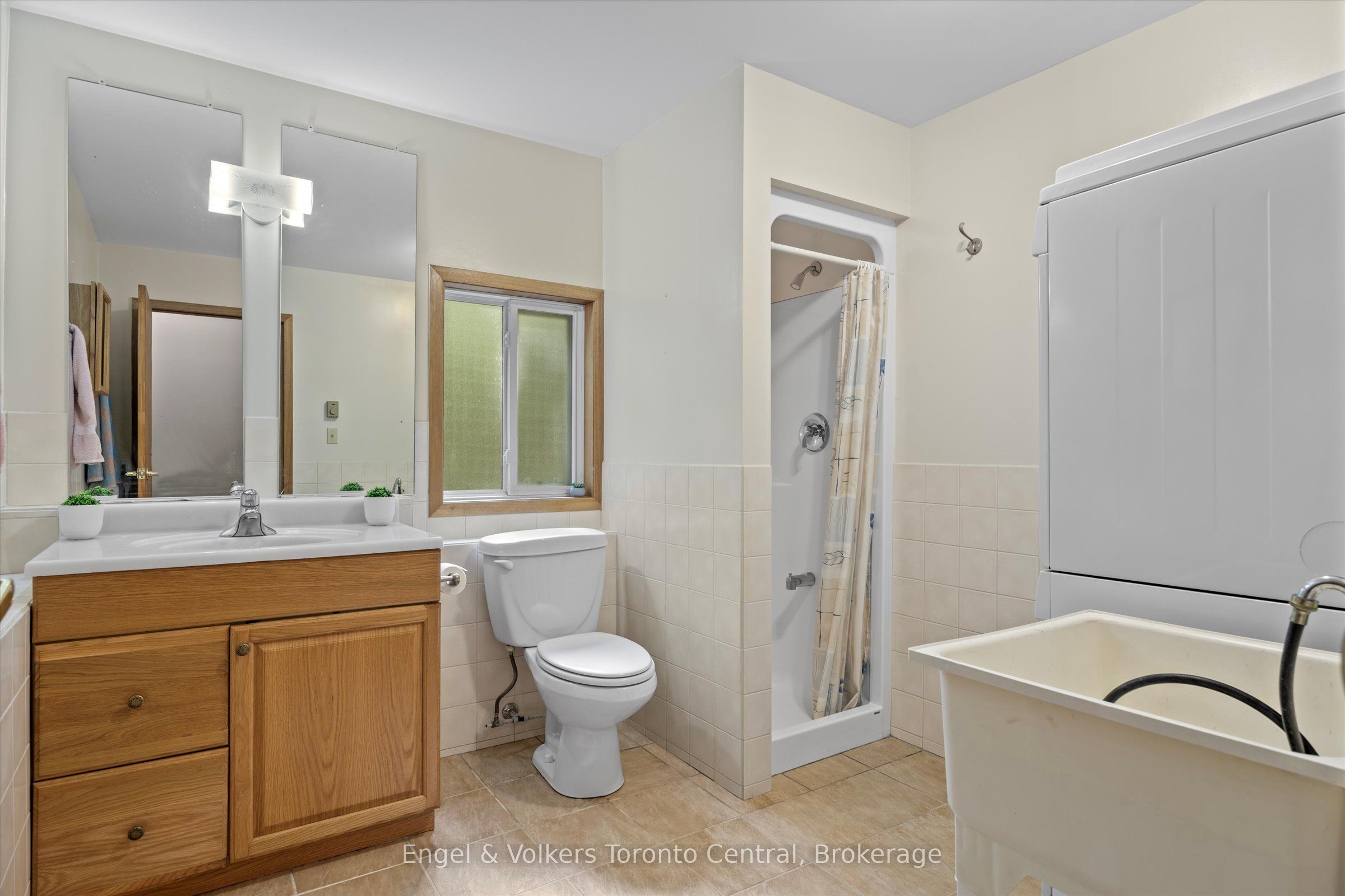 13 Hickory Crescent Property Photo 31