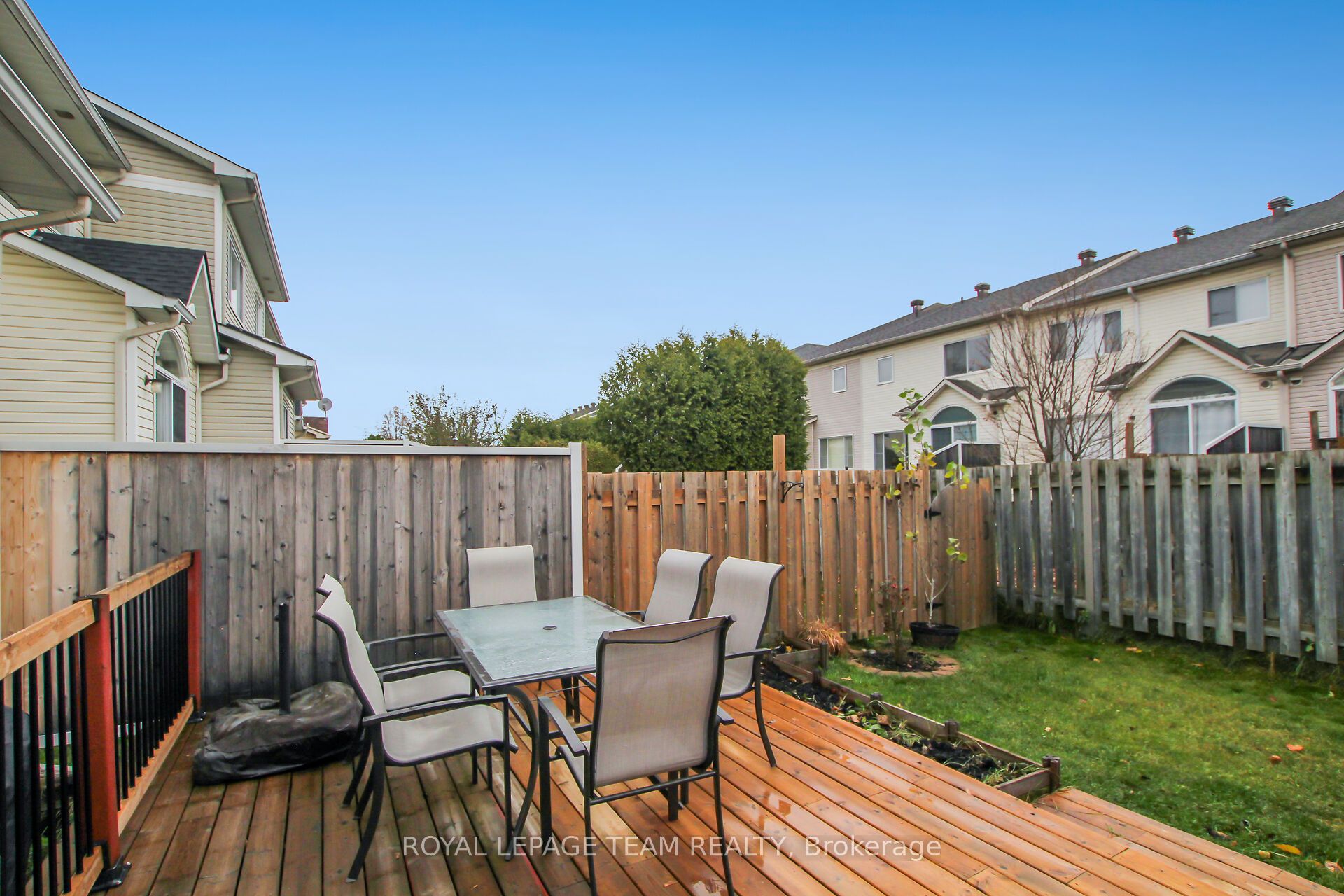 2091 Hiboux Street E Property Photo 31