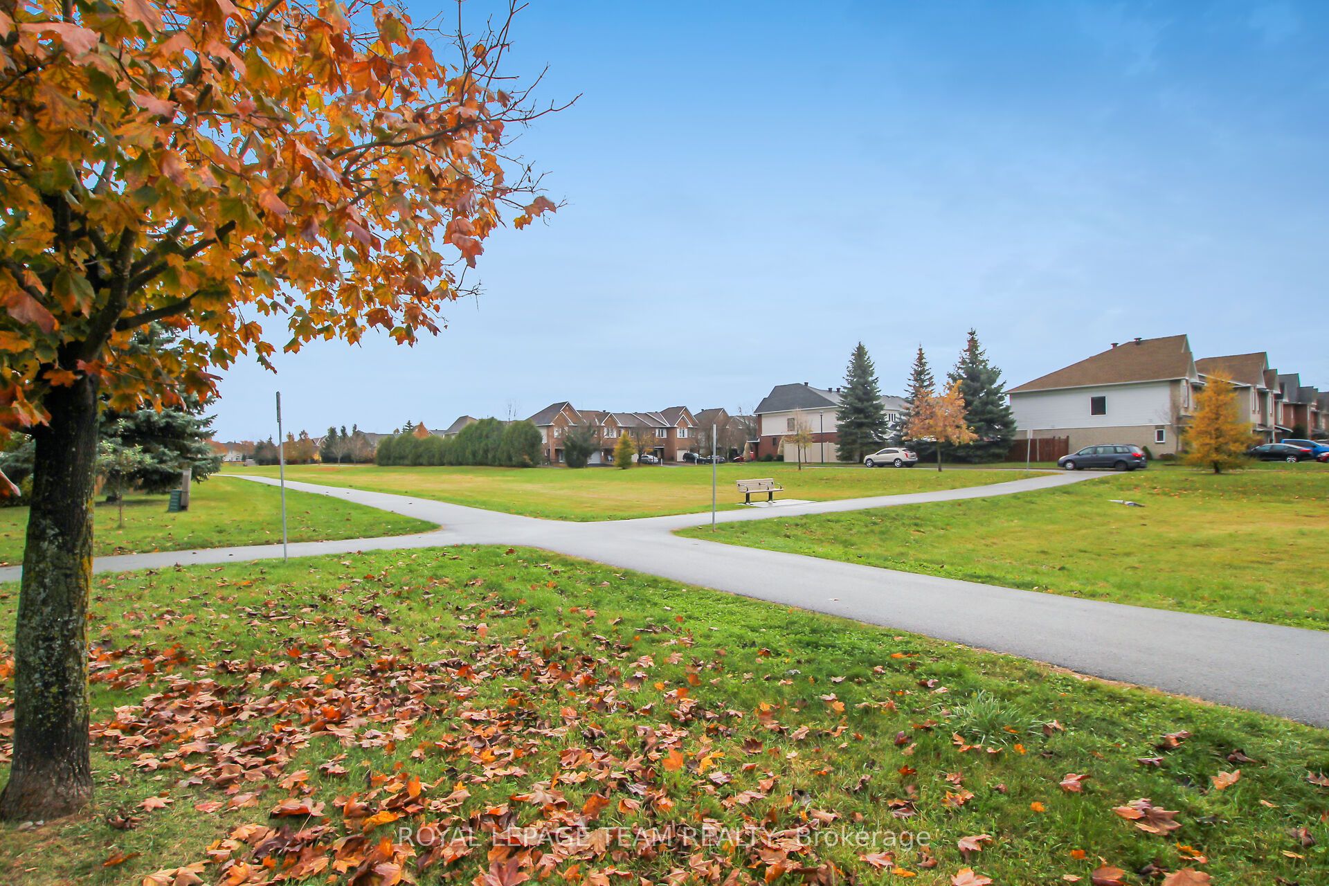 2091 Hiboux Street E Property Photo 35