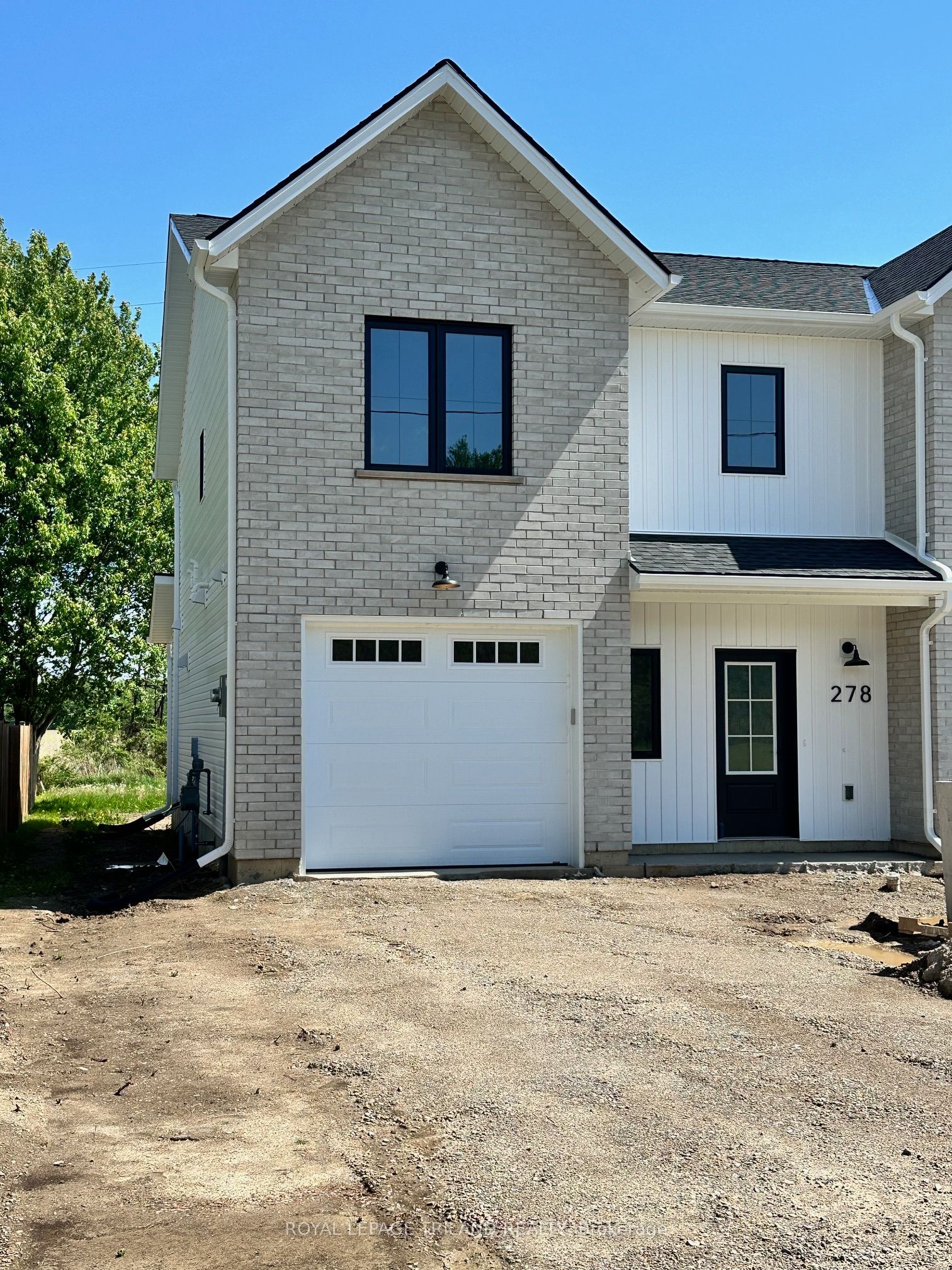 278 Marsh Line Property Photo 1