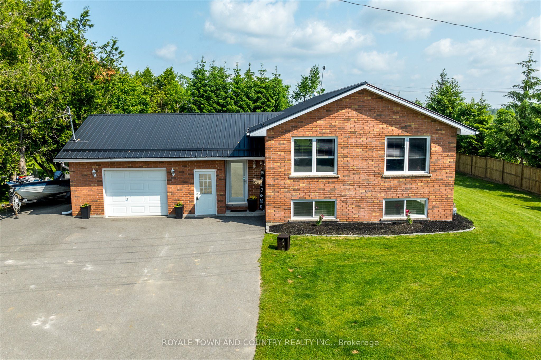 929 Cottingham Road