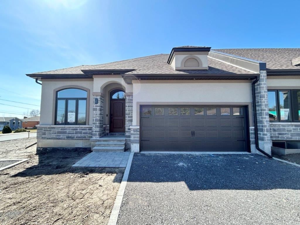 2-99 Cloverleaf Drive Property Photo