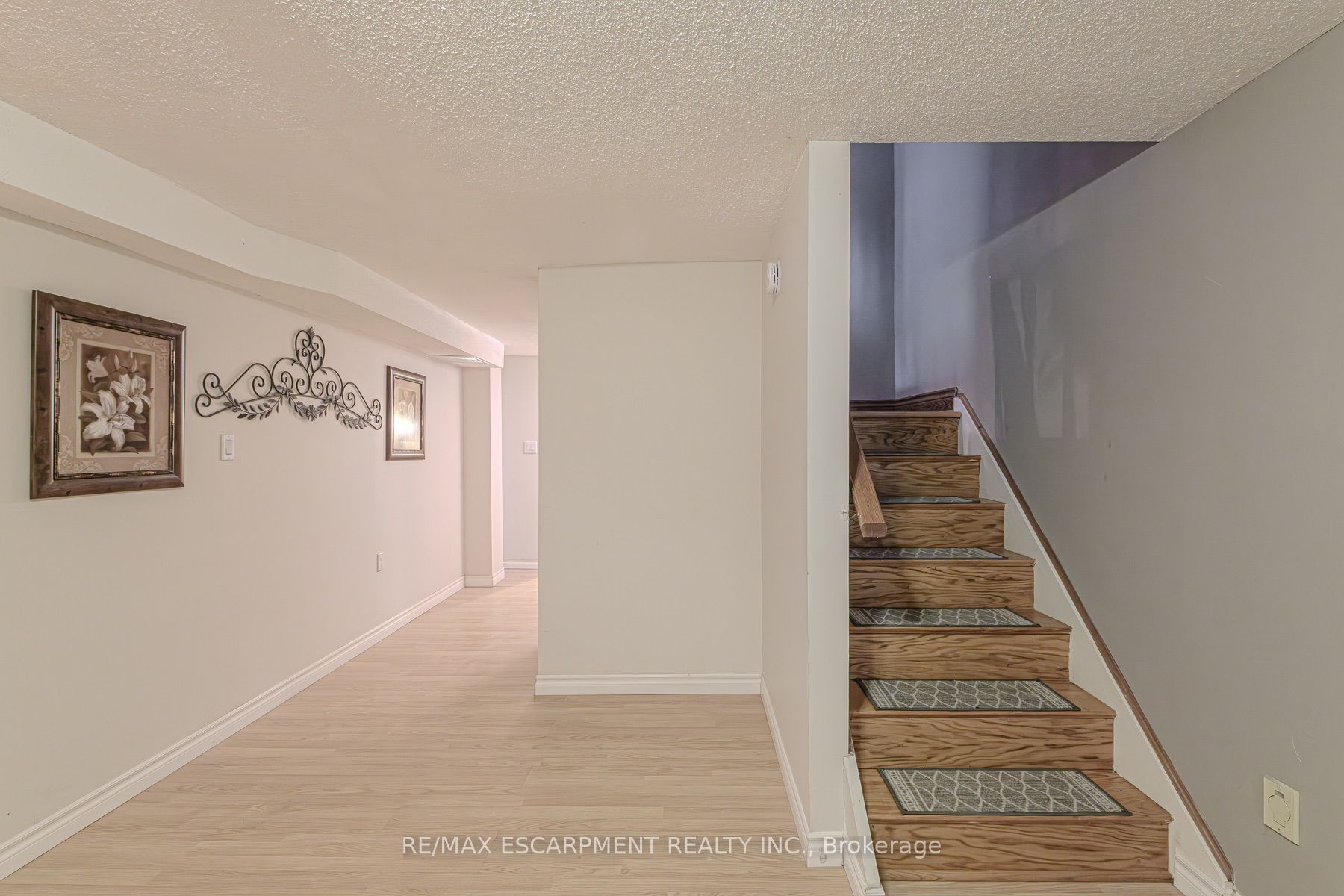 136 Country Club Drive Property Photo 37