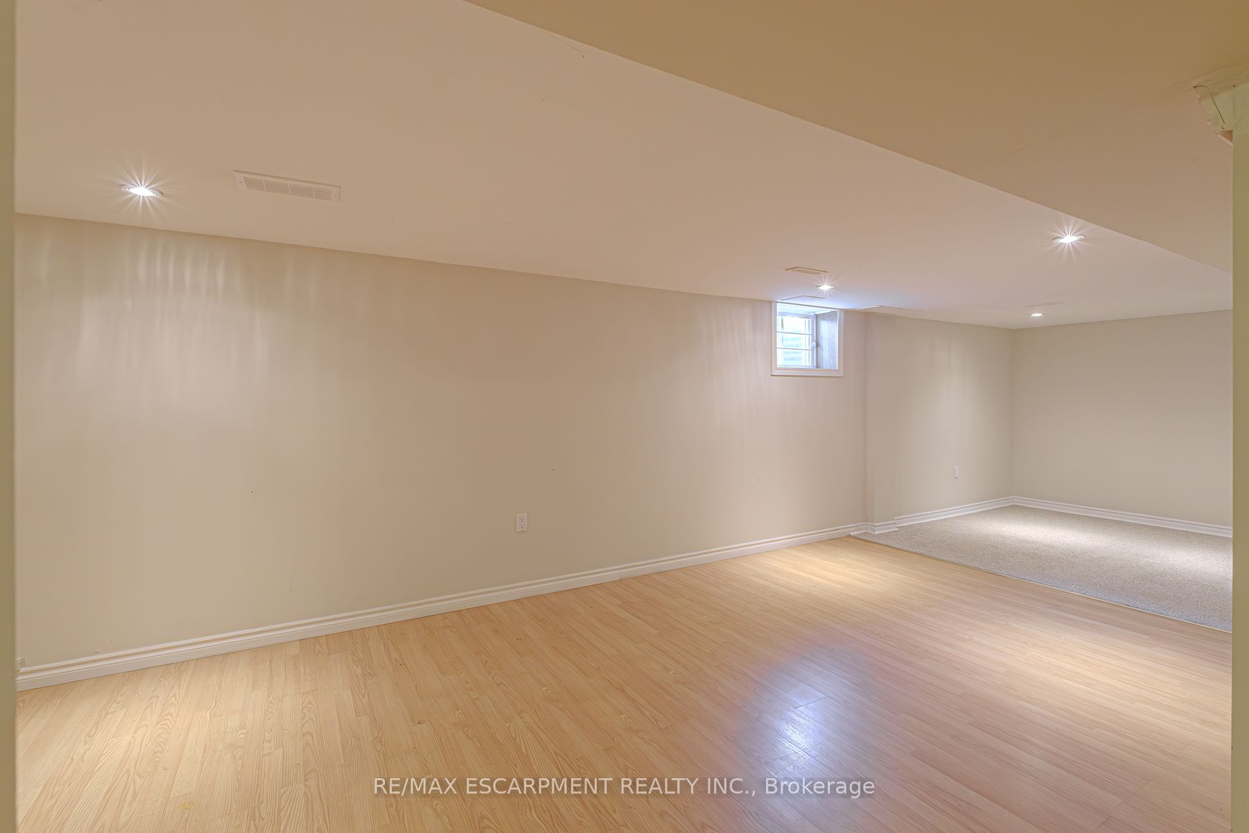 136 Country Club Drive Property Photo 39