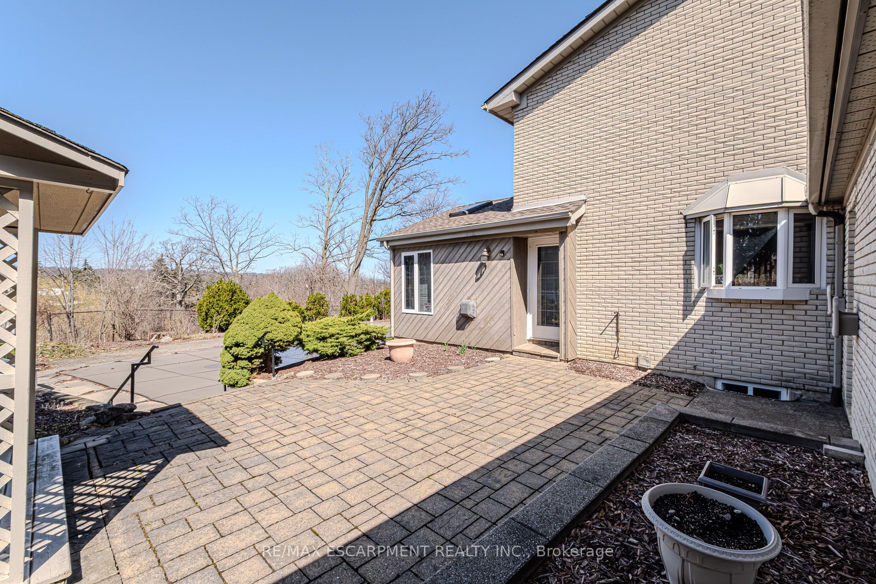 136 Country Club Drive Property Photo 40
