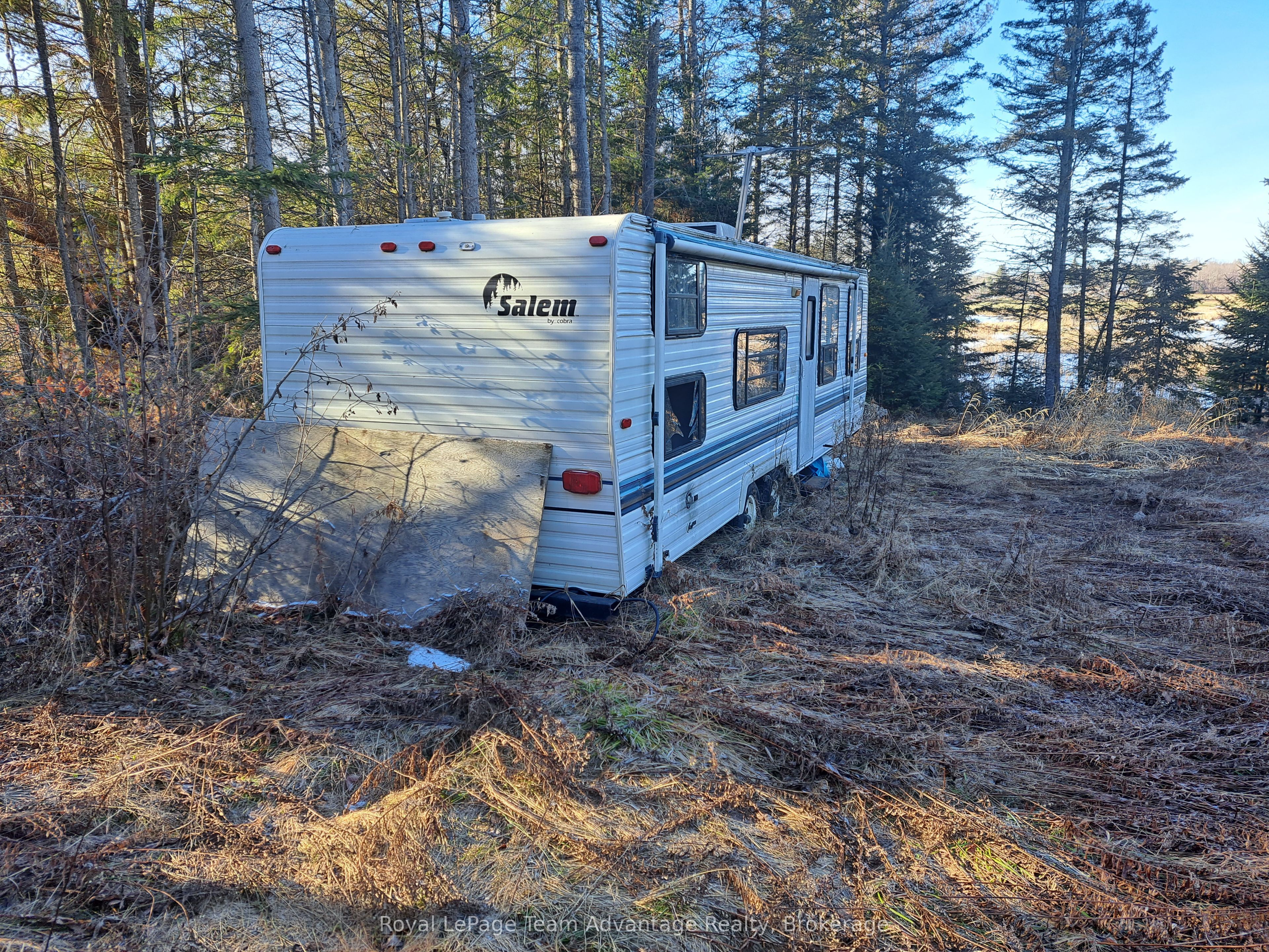 207 520 Highway Property Photo 1