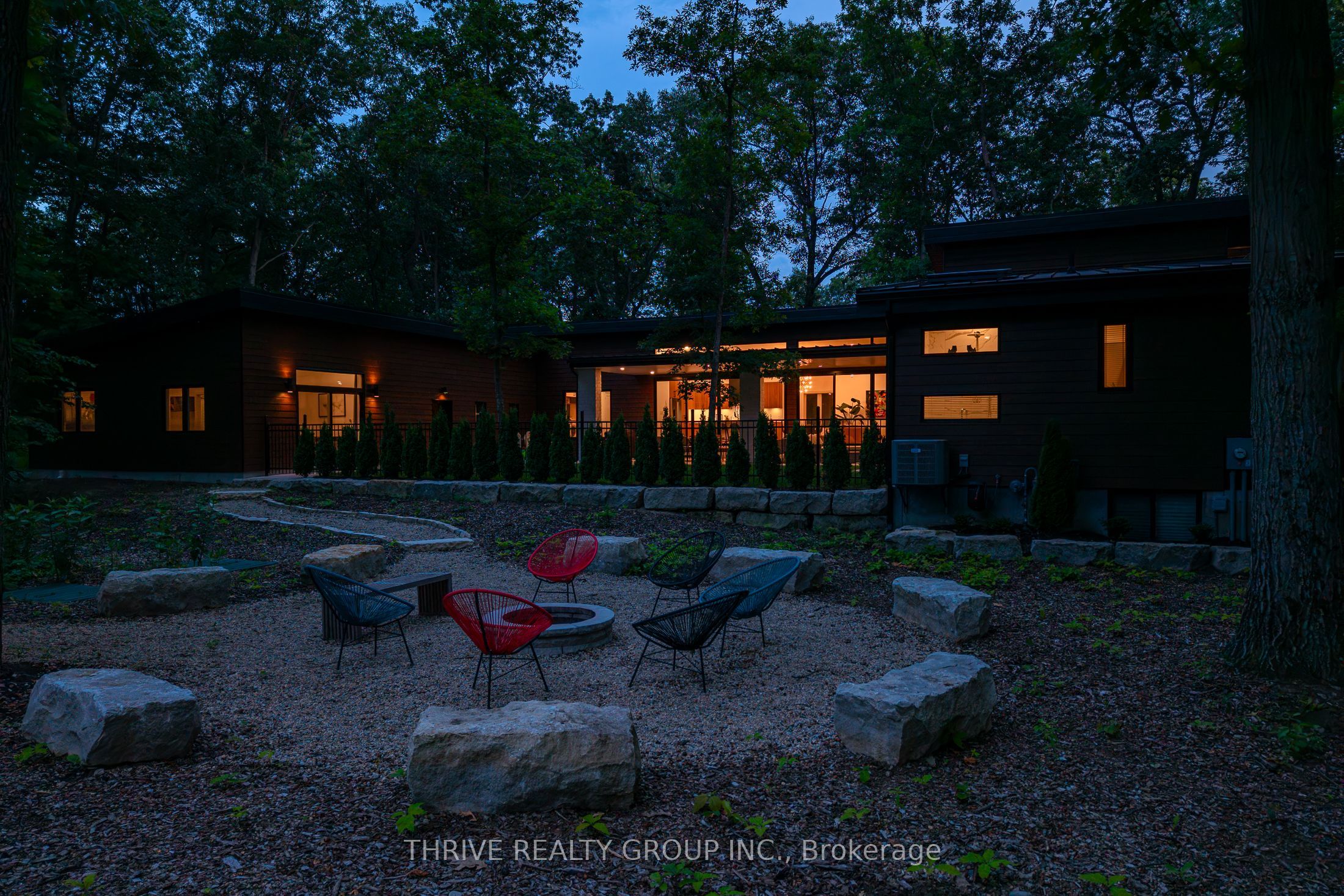 10107 Pinery Bluffs Road Property Photo 7